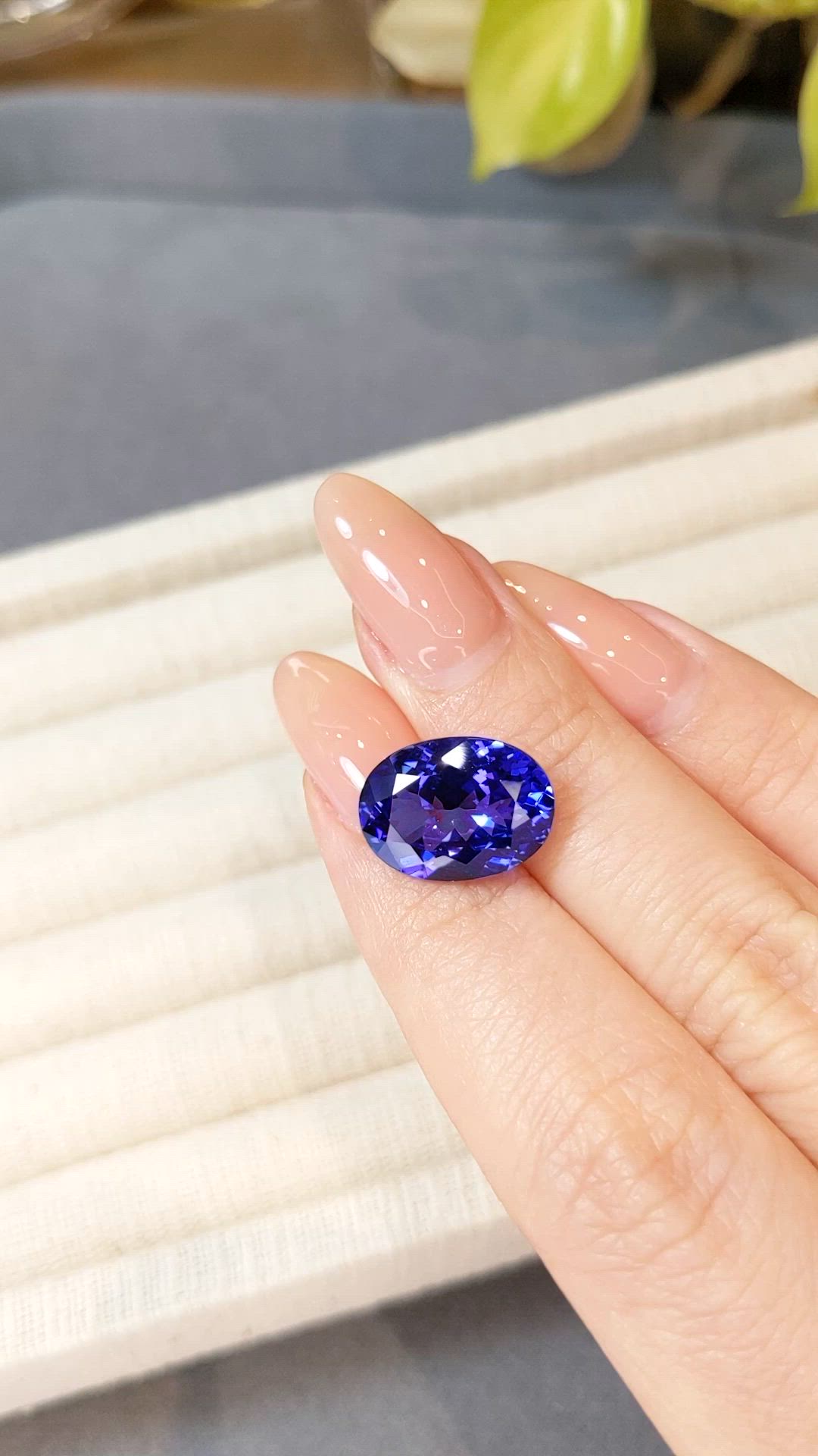 8.41 Ct. Violetish Blue Tanzanite from Tanzania Size Video