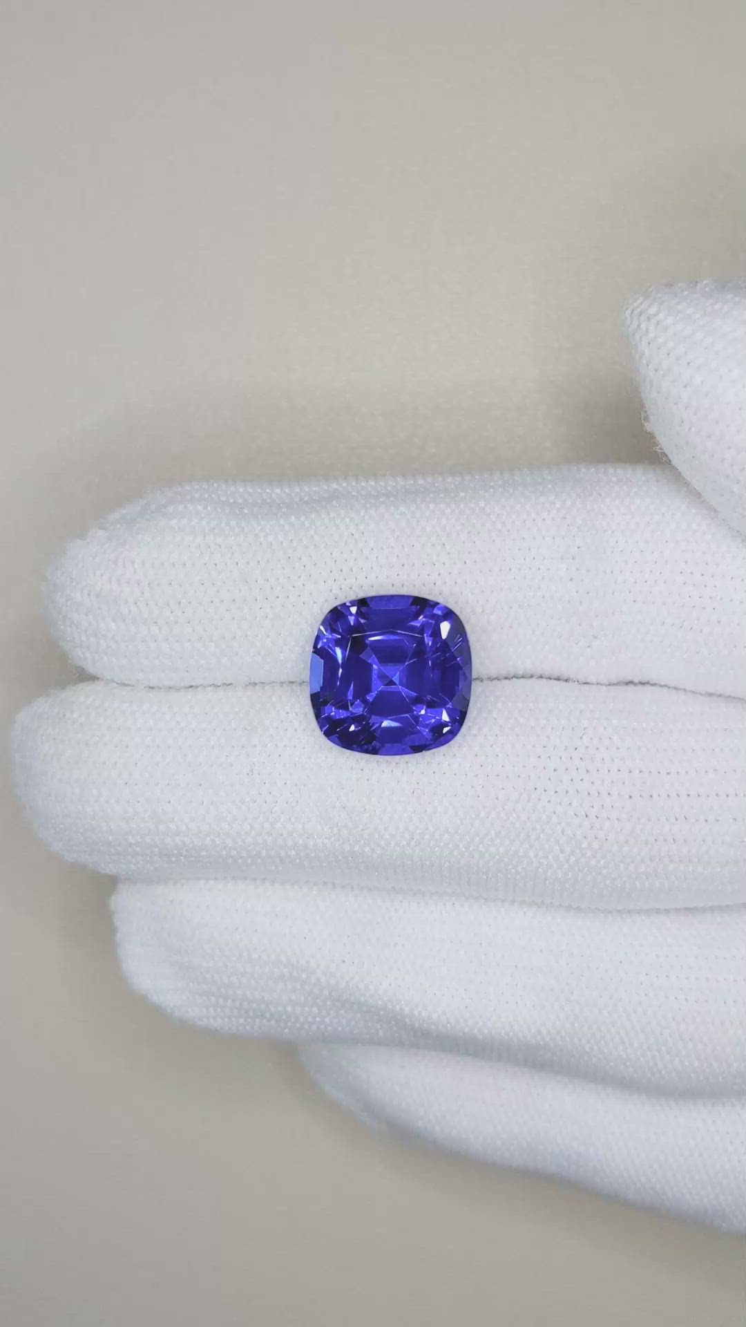 8.83 Ct. Violetish Blue Tanzanite from Tanzania Size Video