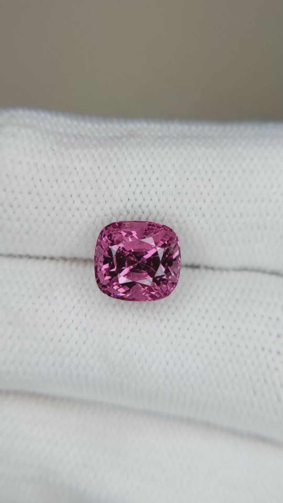 4.54 Ct. Purplish Pink Spinel from Ceylon (Sri Lanka) Size Video