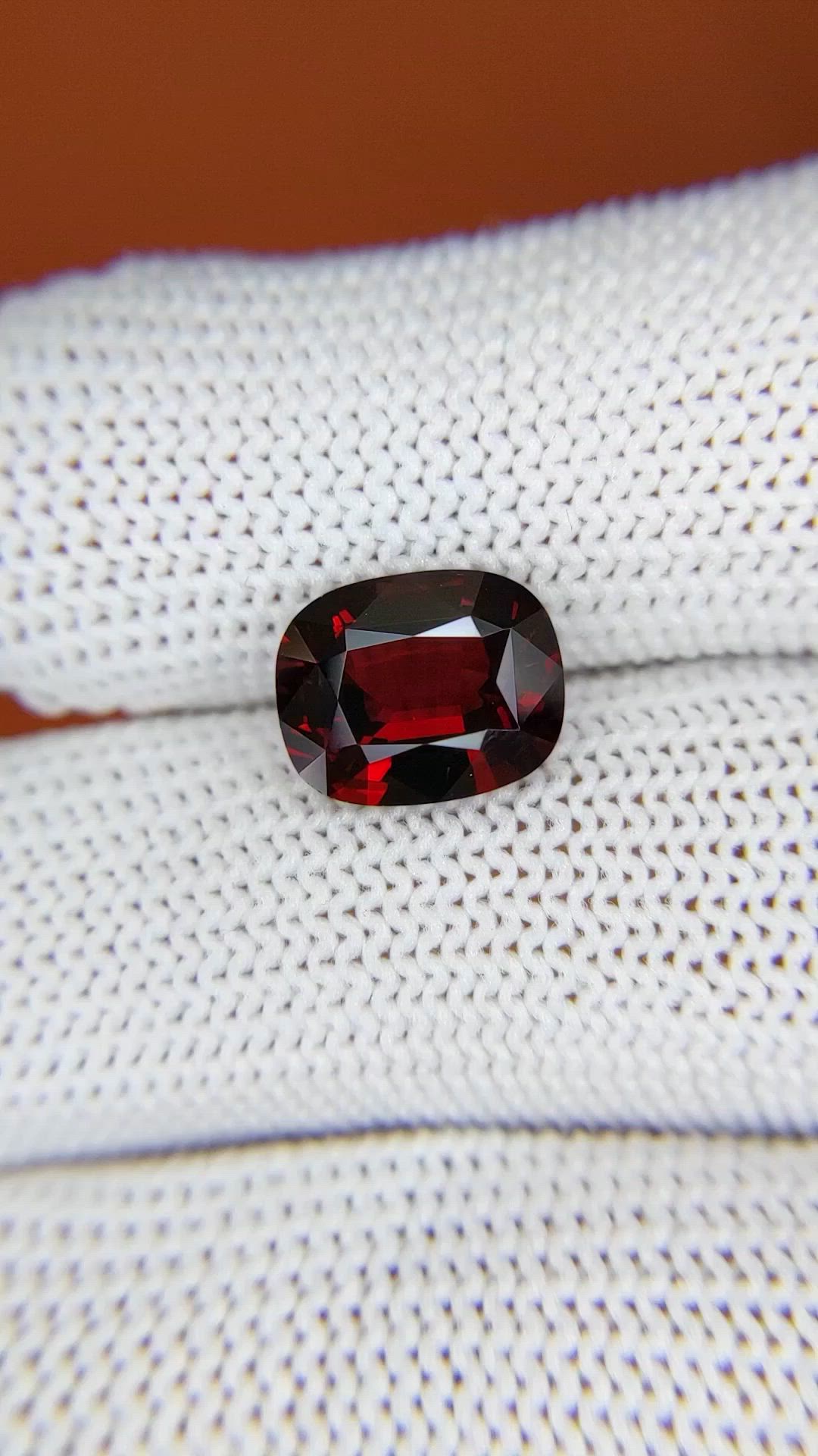 3.52 Ct. Purplish Red Garnet from Ceylon (Sri Lanka) Size Video