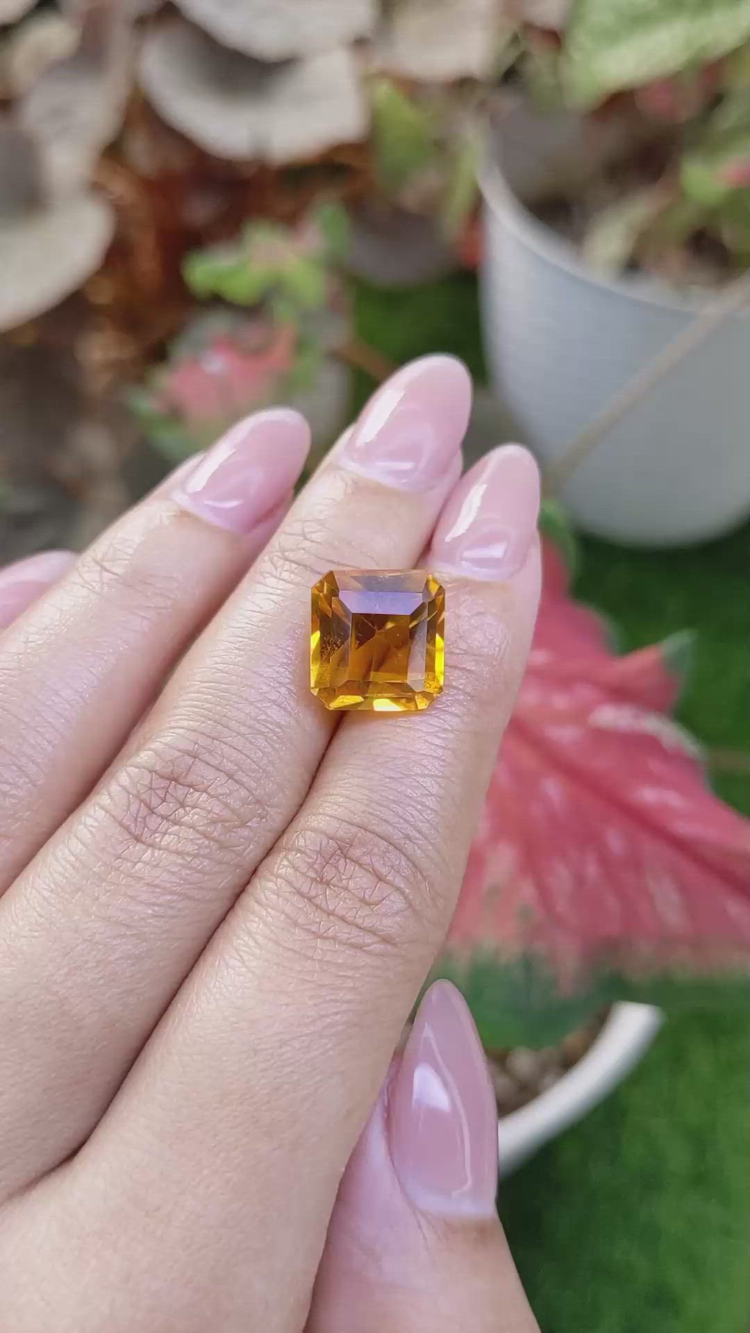 9.38 Ct. Yellowish Orange Citrine from Ceylon (Sri Lanka) Size Video