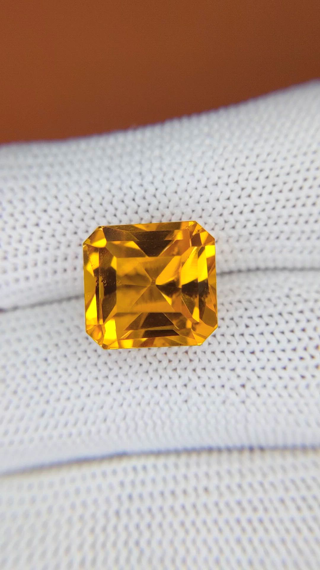 9.38 Ct. Yellowish Orange Citrine from Ceylon (Sri Lanka) Size Video