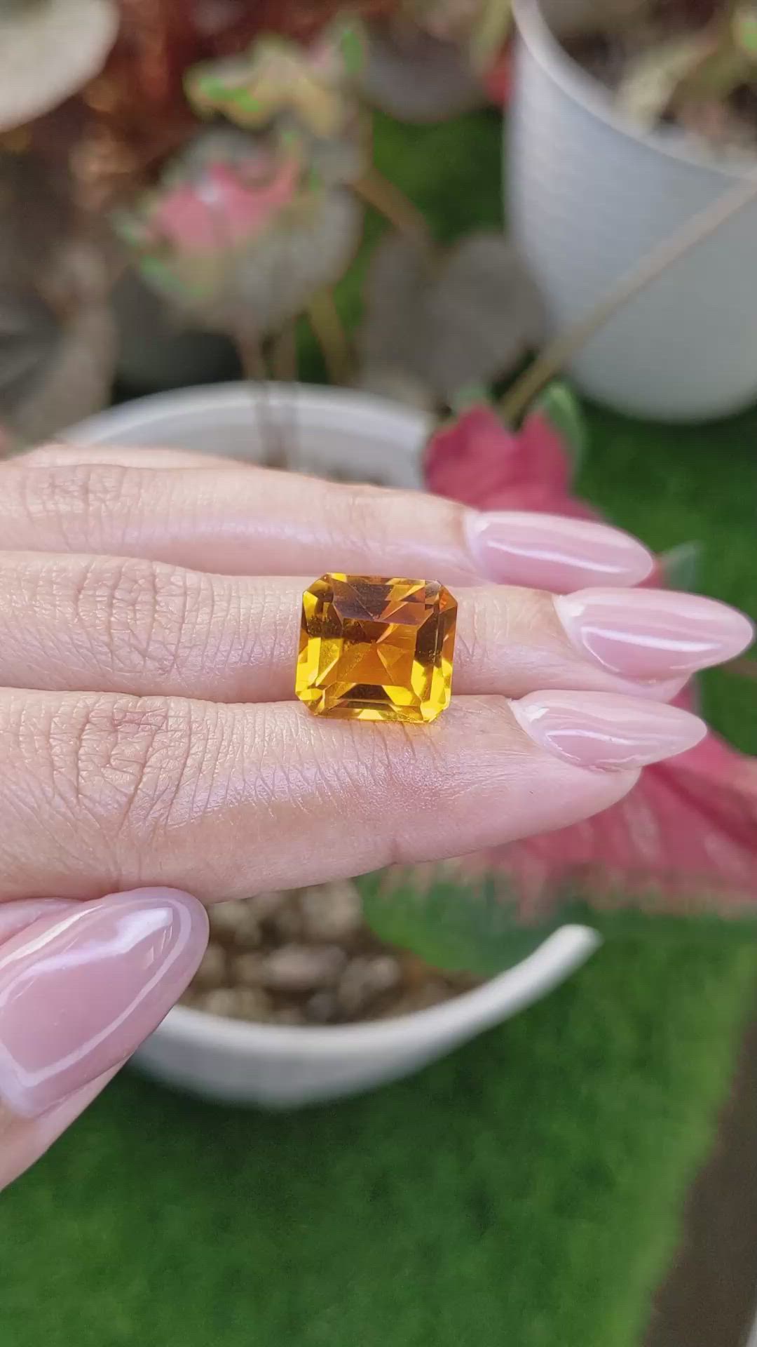 9.38 Ct. Yellowish Orange Citrine from Ceylon (Sri Lanka) Size Video
