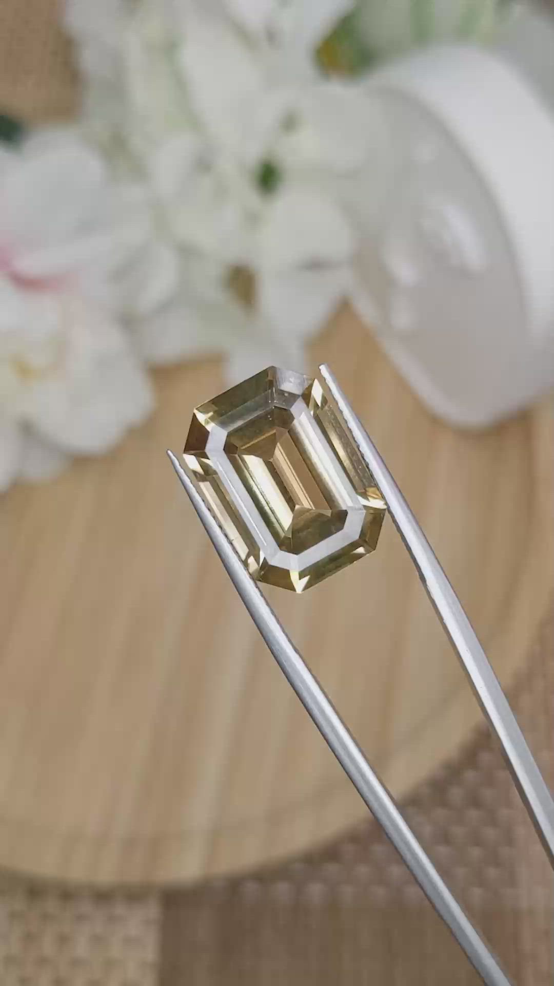 14.12 Ct. Yellow Sinhalite from Ceylon (Sri Lanka) Size Video