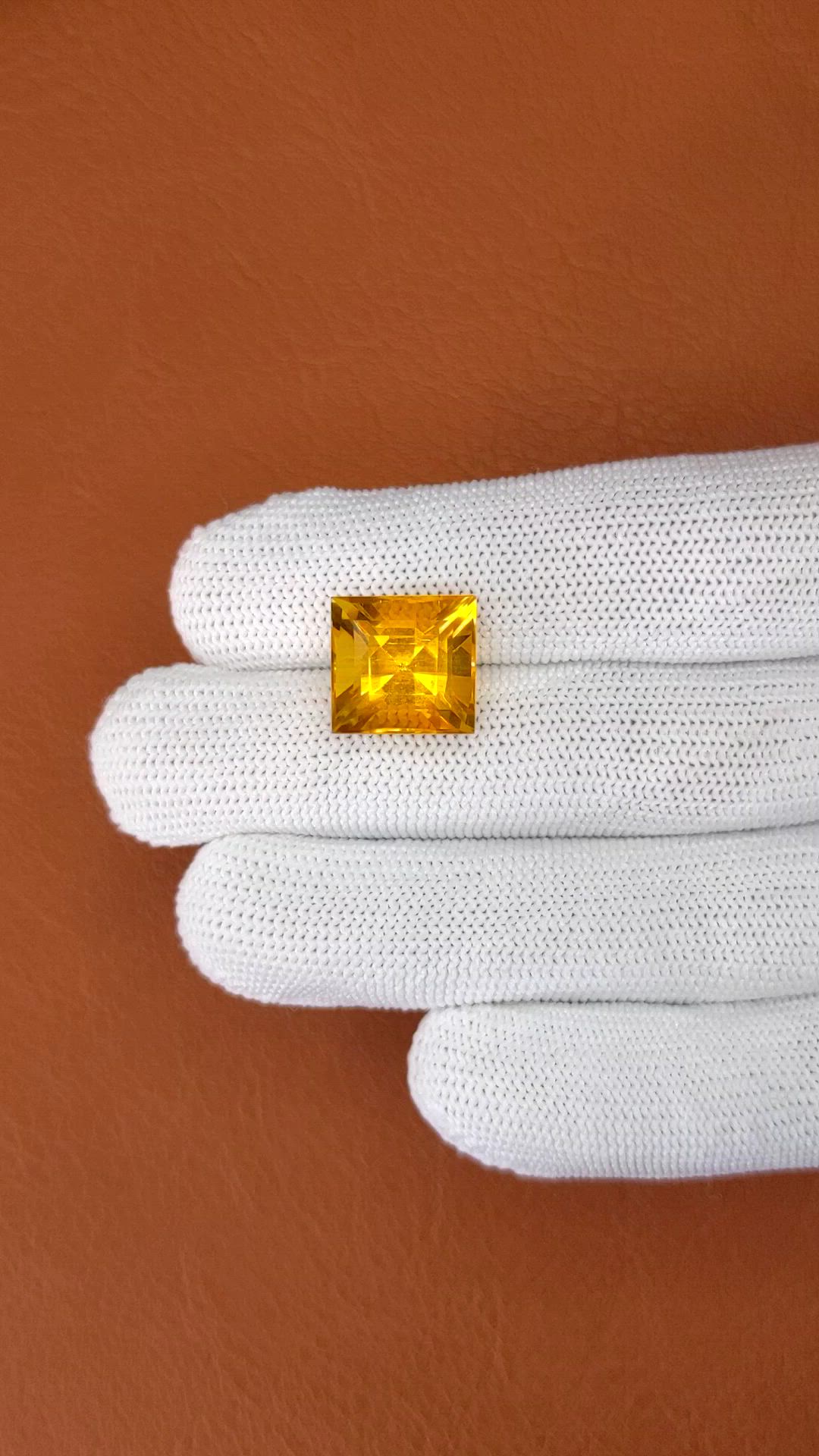 9.49 Ct. Yellowish Orange Citrine from Ceylon (Sri Lanka) Size Video