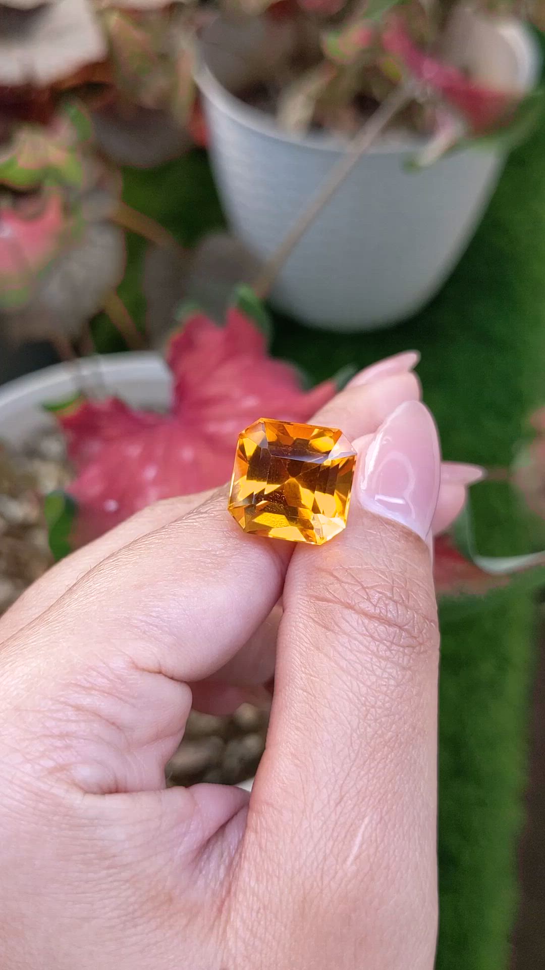 12.64 Ct. Orange Citrine from Ceylon (Sri Lanka) Size Video
