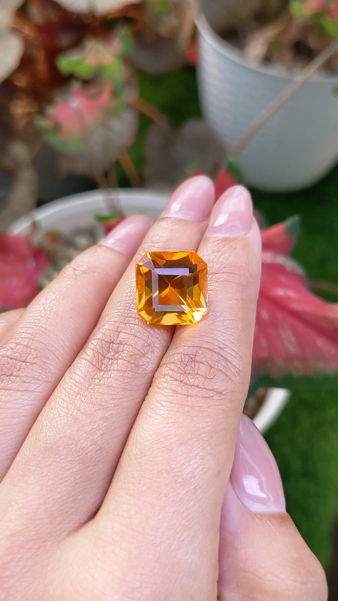 12.64 Ct. Orange Citrine from Ceylon (Sri Lanka) Size Video