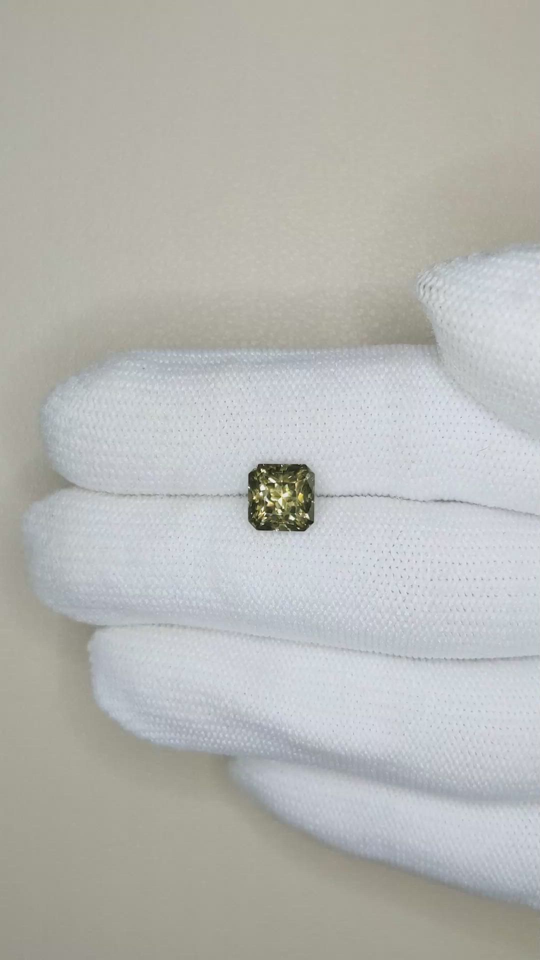 3.15 Ct. Greenish Yellow Zircon from Ceylon (Sri Lanka) Size Video