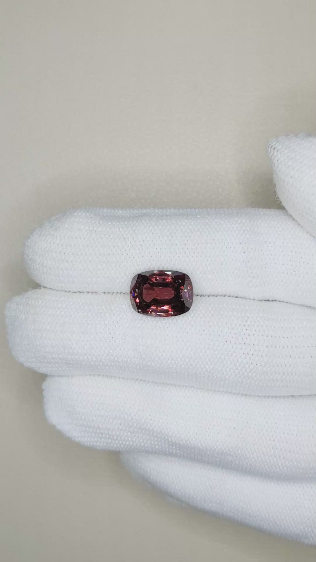 6.71 Ct. Pinkish Red Malaya Garnet from Tanzania Size Video