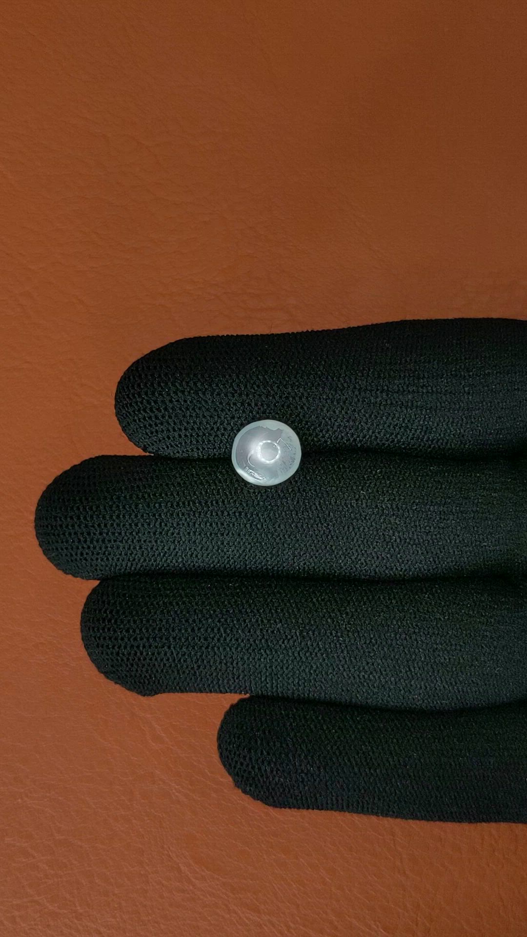 2.26 Ct. White Cabochon Moonstone from Ceylon (Sri Lanka) Size Video
