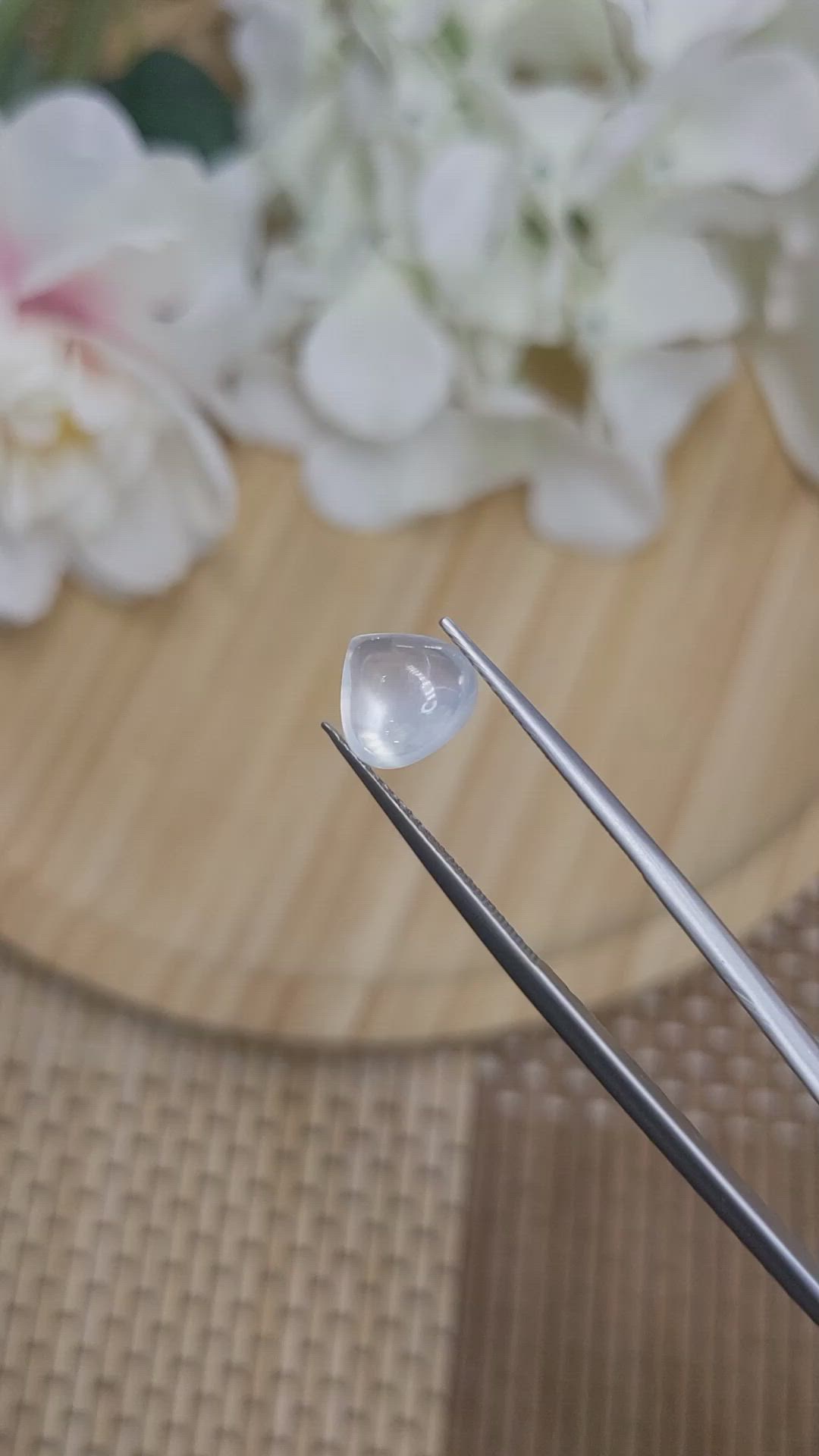 2.45 Ct. White Cabochon Moonstone from Ceylon (Sri Lanka) Size Video