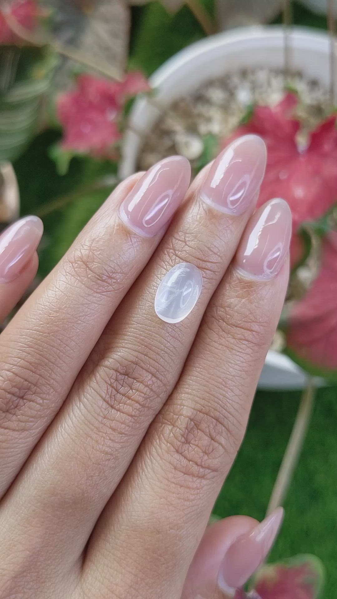 2.77 Ct. White Cabochon Moonstone from Ceylon (Sri Lanka) Size Video