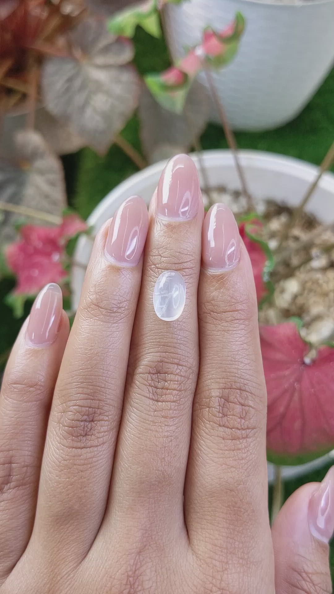 2.77 Ct. White Cabochon Moonstone from Ceylon (Sri Lanka) Size Video