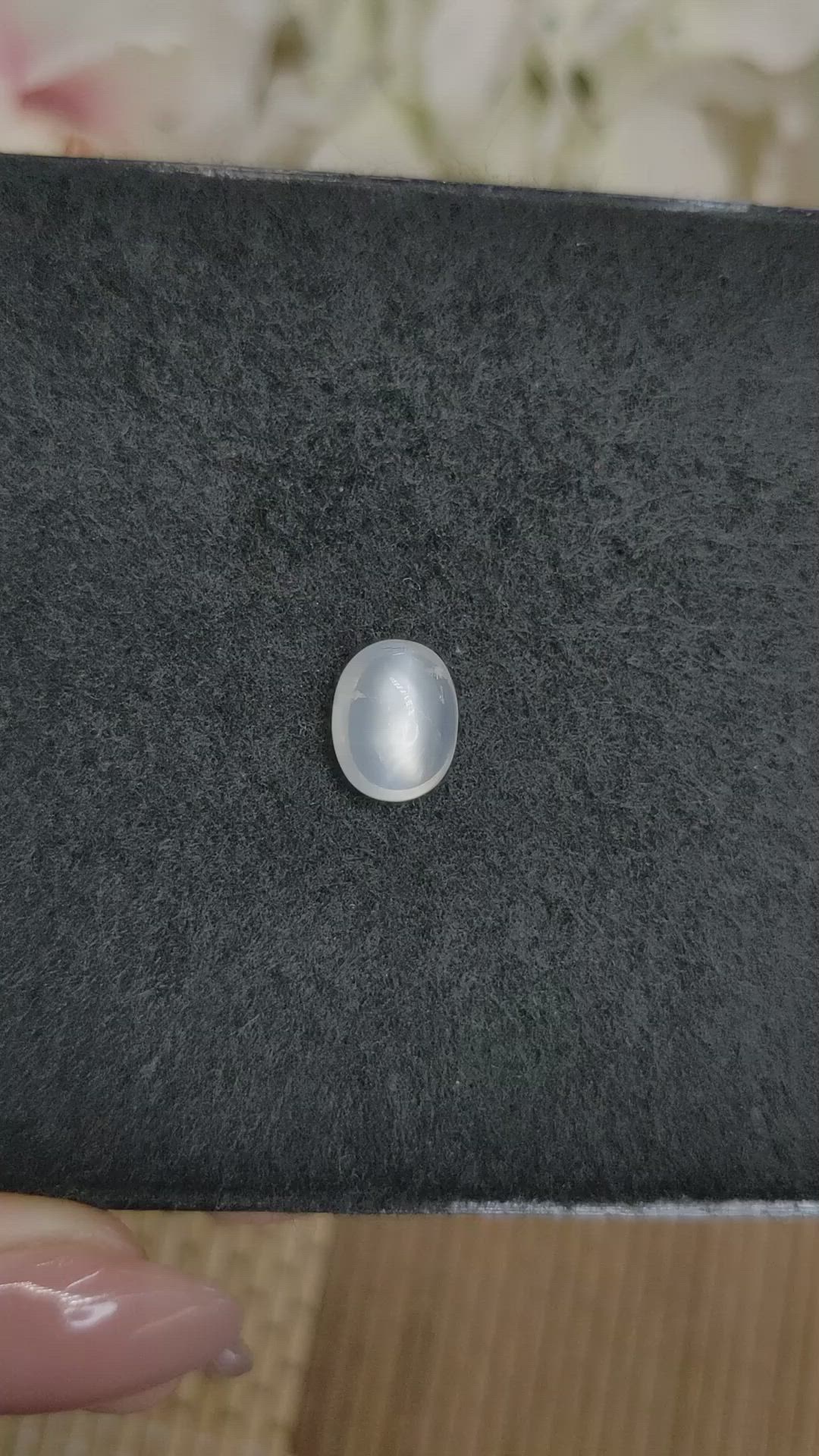 2.86 Ct. White Cabochon Moonstone from Ceylon (Sri Lanka) Size Video