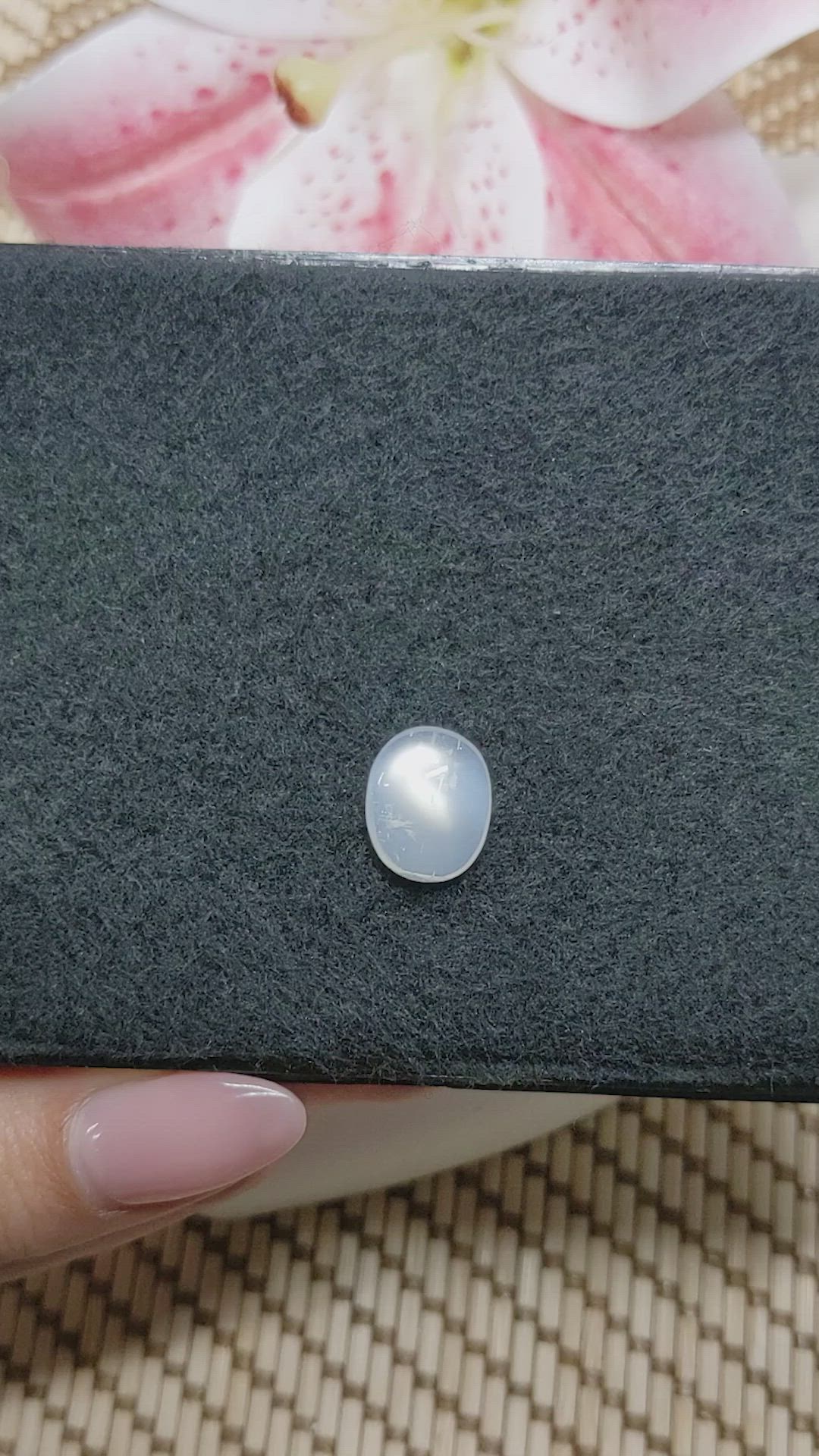 4.35 Ct. White Cabochon Moonstone from Ceylon (Sri Lanka) Size Video