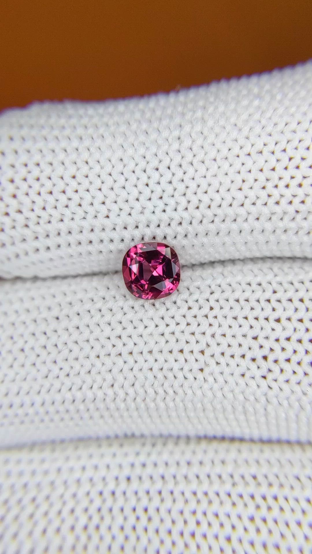 0.75 Ct. Purplish Pink Rhodolite Garnet from Ceylon (Sri Lanka) Size Video