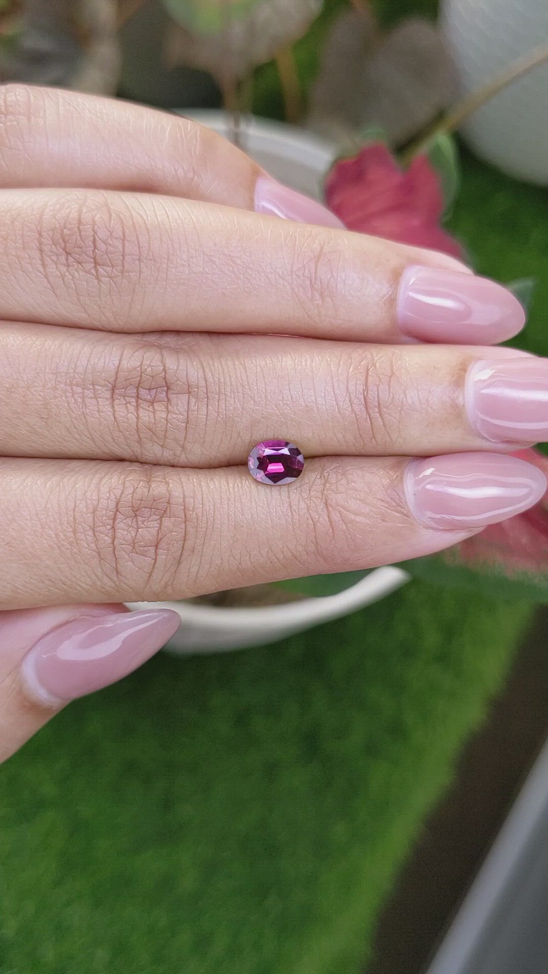 0.83 Ct. Pinkish Purple Rhodolite Garnet from Ceylon (Sri Lanka) Size Video