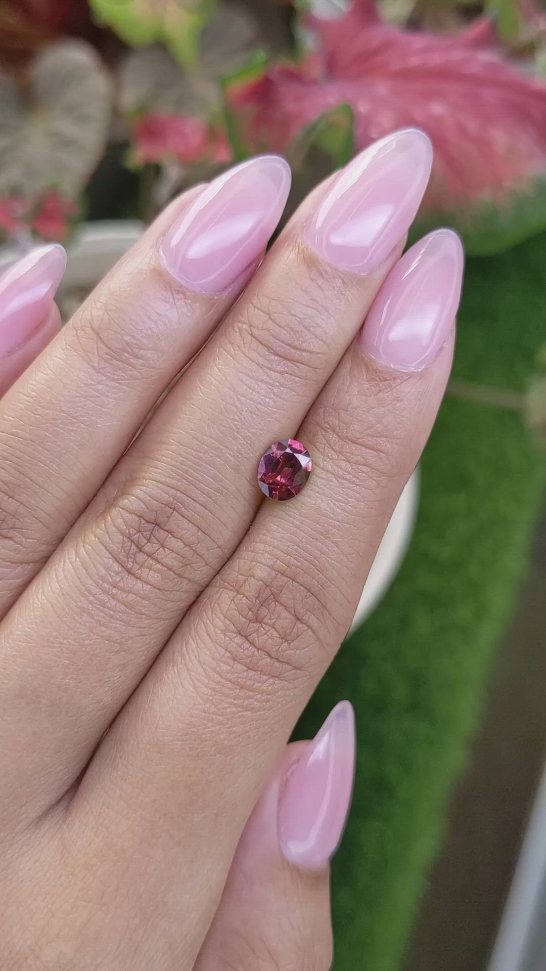 0.97 Ct. Red Rhodolite Garnet from Ceylon (Sri Lanka) Size Video