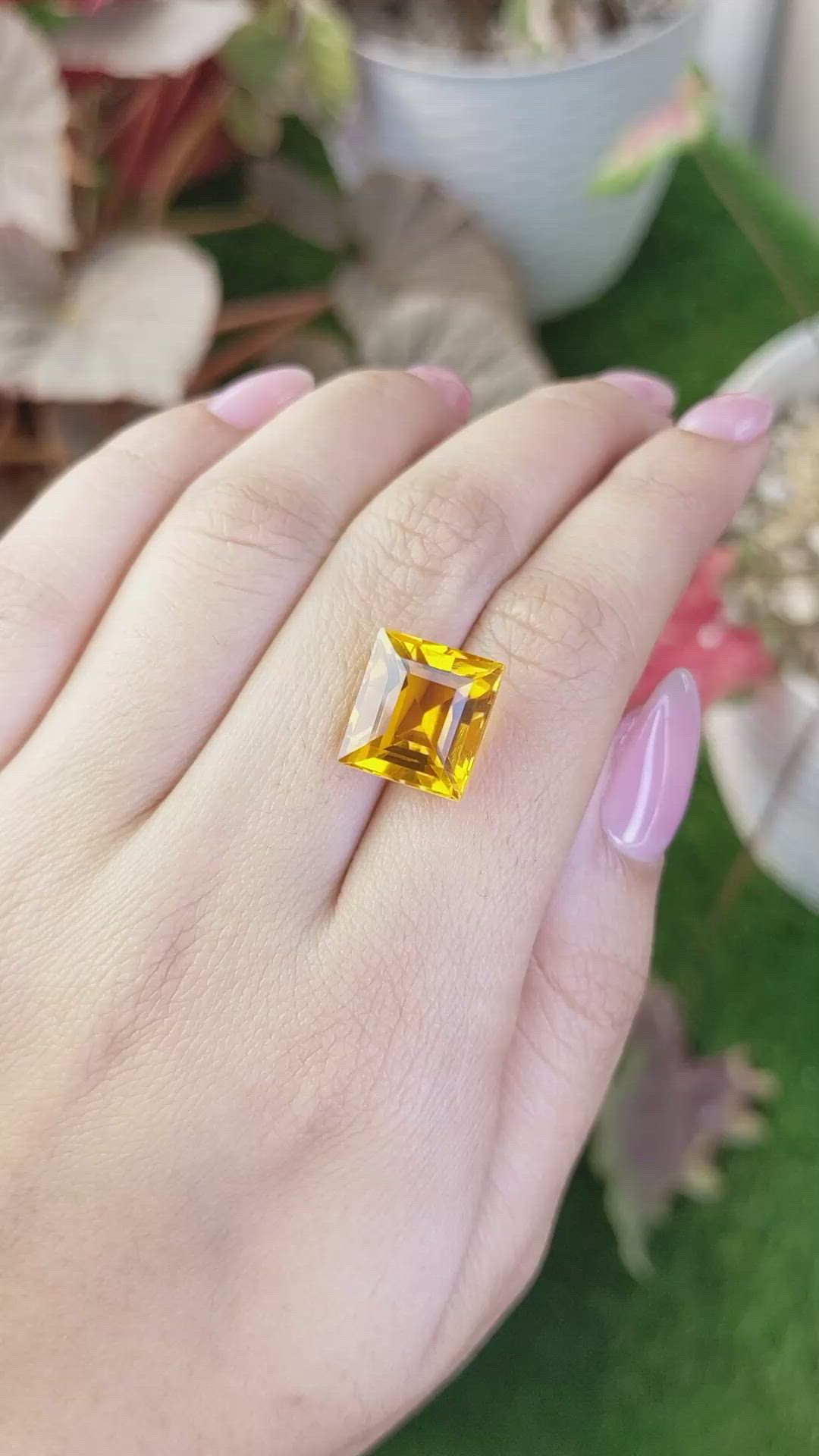 9.25 Ct. Yellowish Orange Citrine from Brazil Size Video