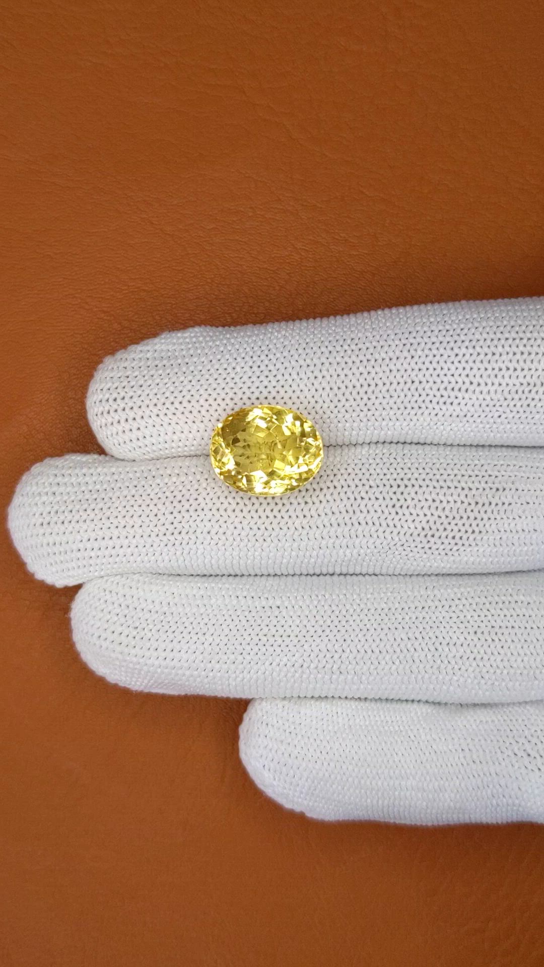 8.85 Ct. Yellow Citrine from Ceylon (Sri Lanka) Size Video