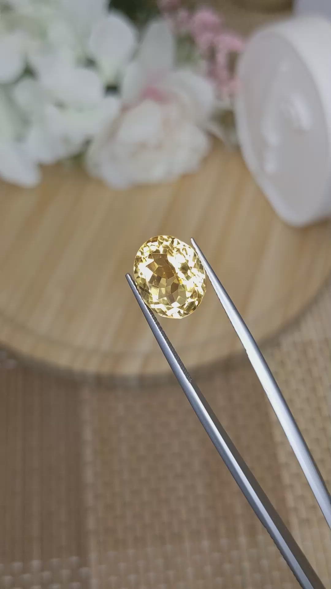 8.44 Ct. Yellow Citrine from Ceylon (Sri Lanka) Size Video