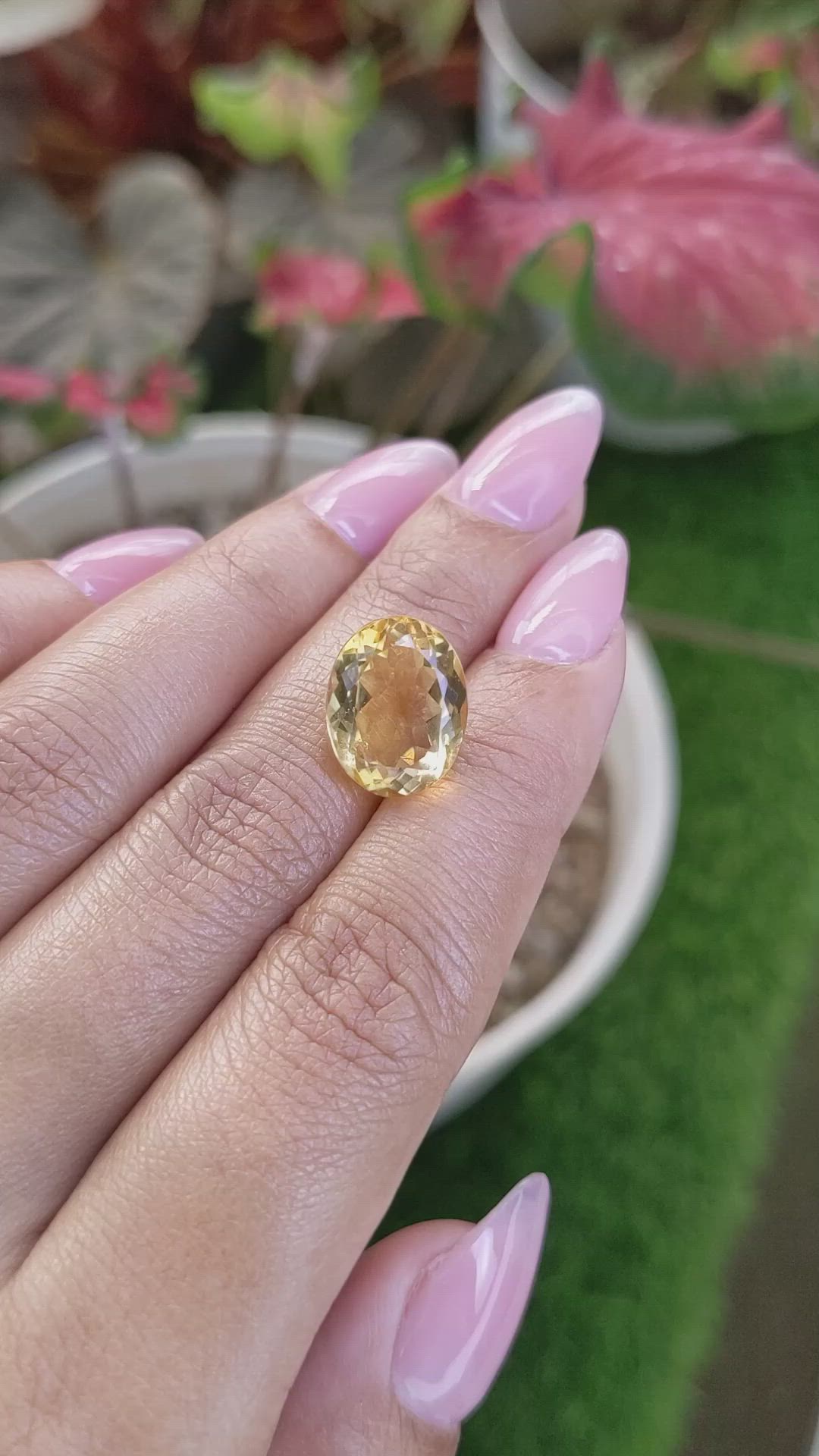 7.63 Ct. Yellow Citrine from Ceylon (Sri Lanka) Size Video