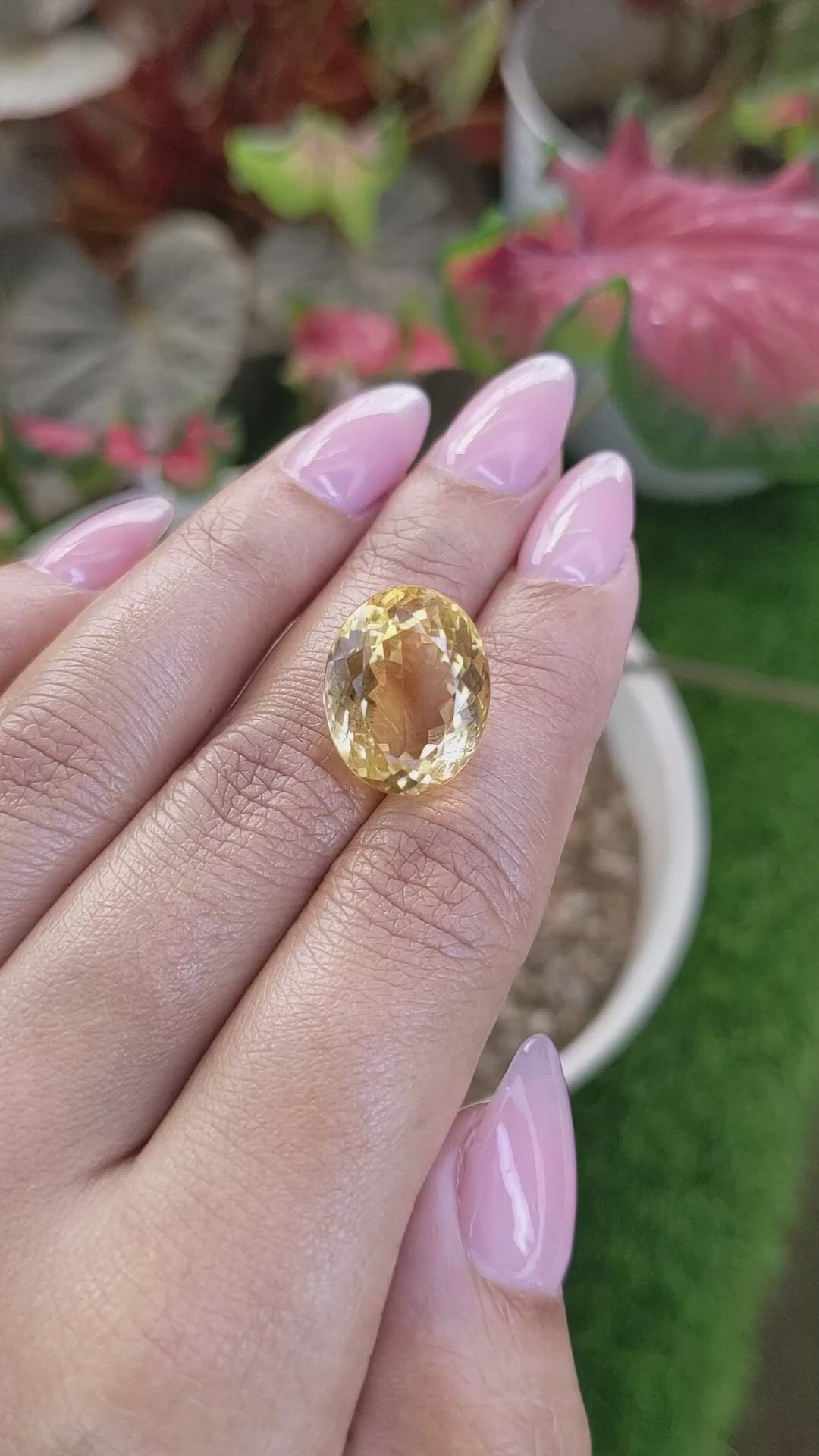 13.92 Ct. Yellow Citrine from Ceylon (Sri Lanka) Size Video