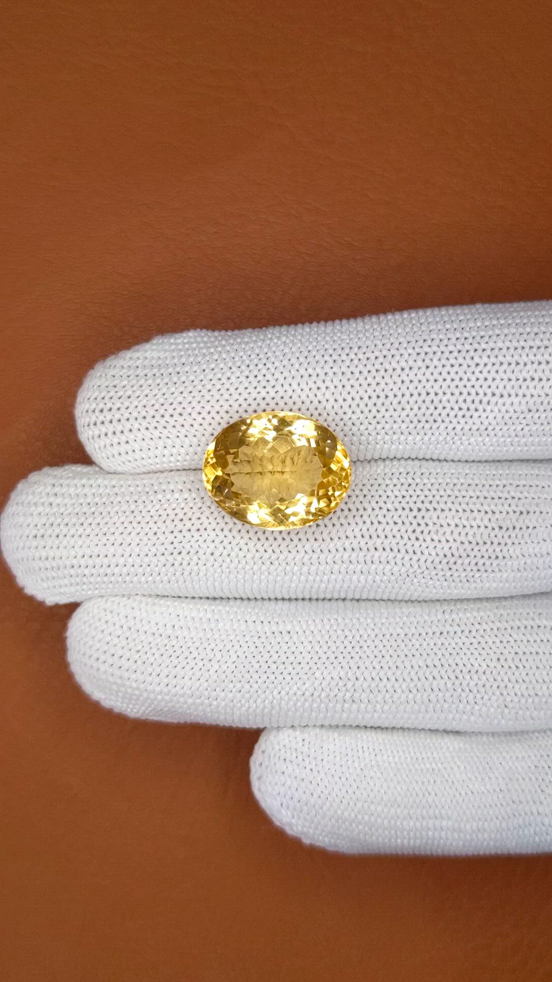 13.92 Ct. Yellow Citrine from Ceylon (Sri Lanka) Size Video