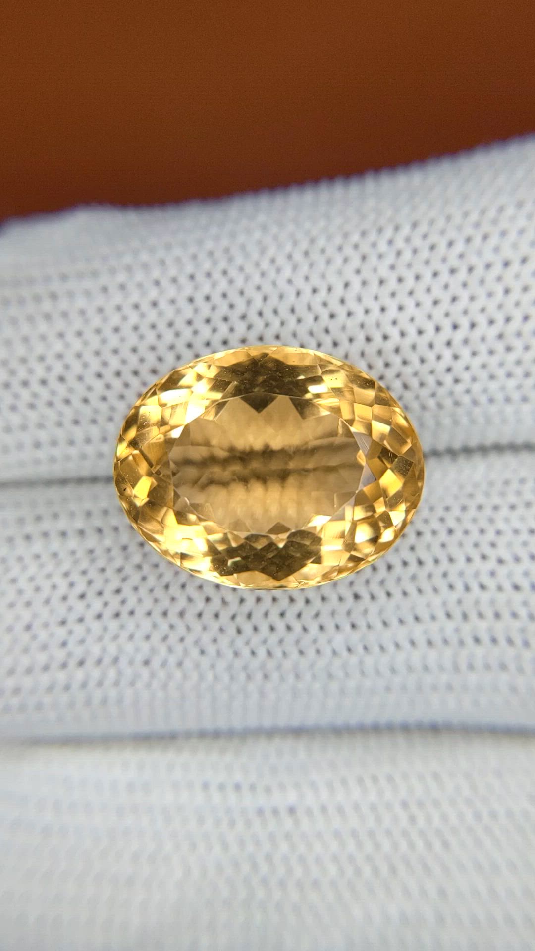 13.92 Ct. Yellow Citrine from Ceylon (Sri Lanka) Size Video