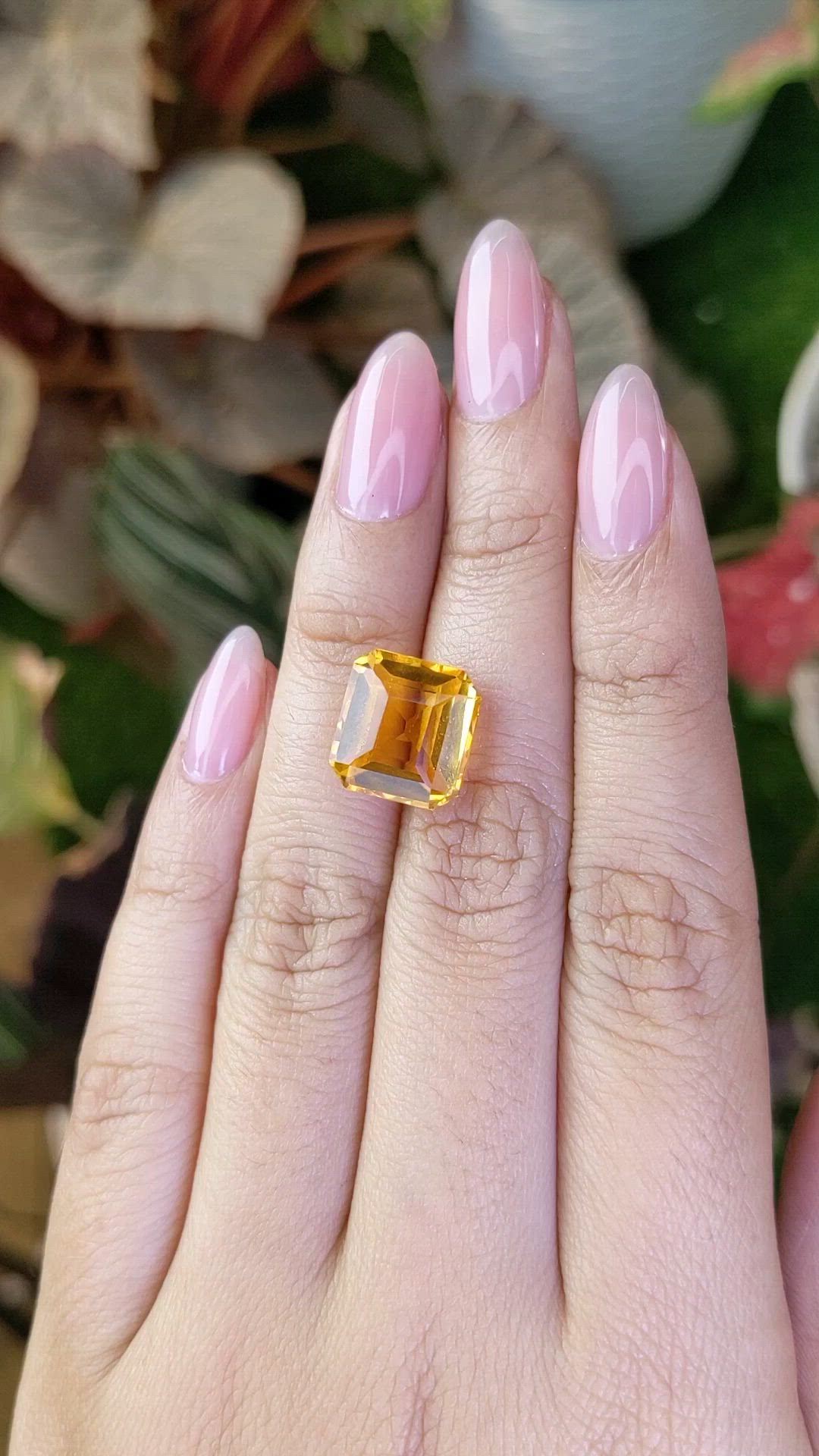8.13 Ct. Yellow Citrine from Ceylon (Sri Lanka) Size Video