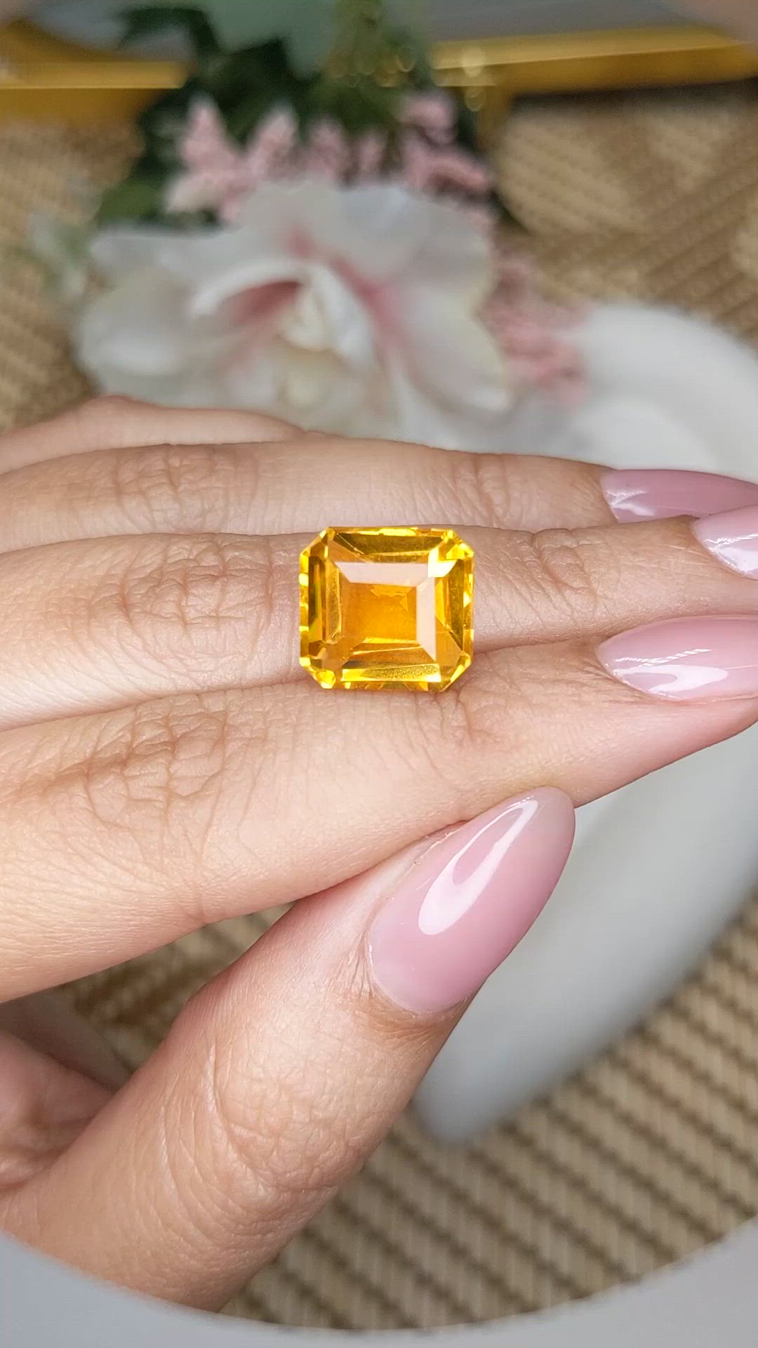 8.13 Ct. Yellow Citrine from Ceylon (Sri Lanka) Size Video