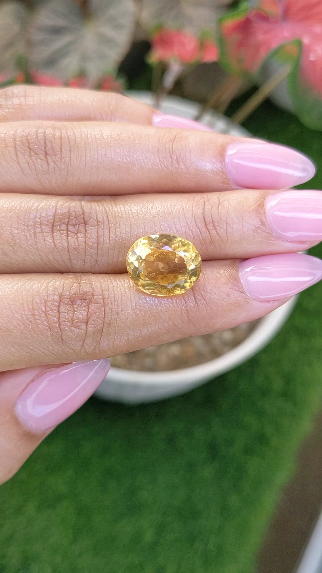 8.30 Ct. Yellow Citrine from Ceylon (Sri Lanka) Size Video