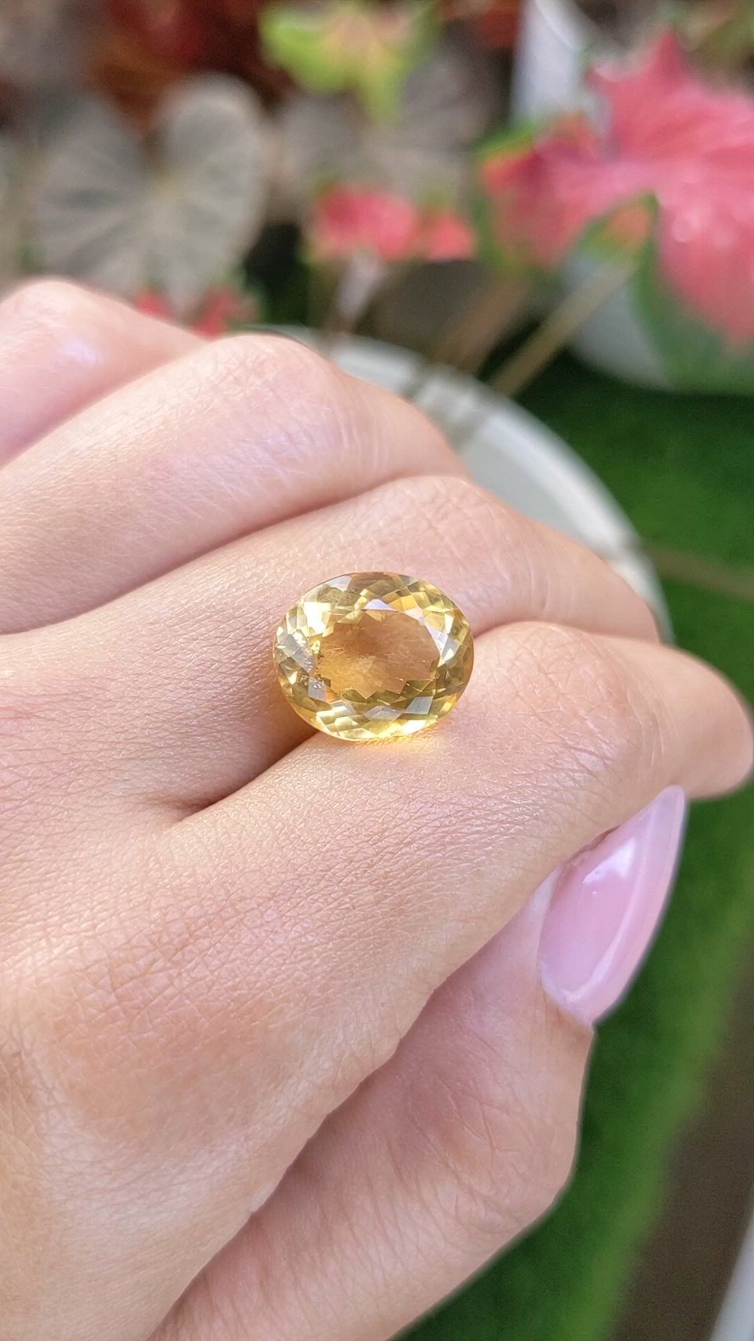 8.30 Ct. Yellow Citrine from Ceylon (Sri Lanka) Size Video