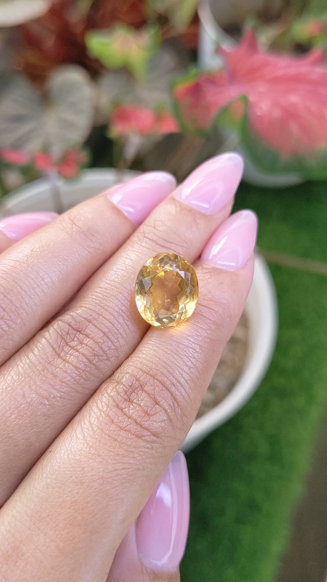 8.30 Ct. Yellow Citrine from Ceylon (Sri Lanka) Size Video