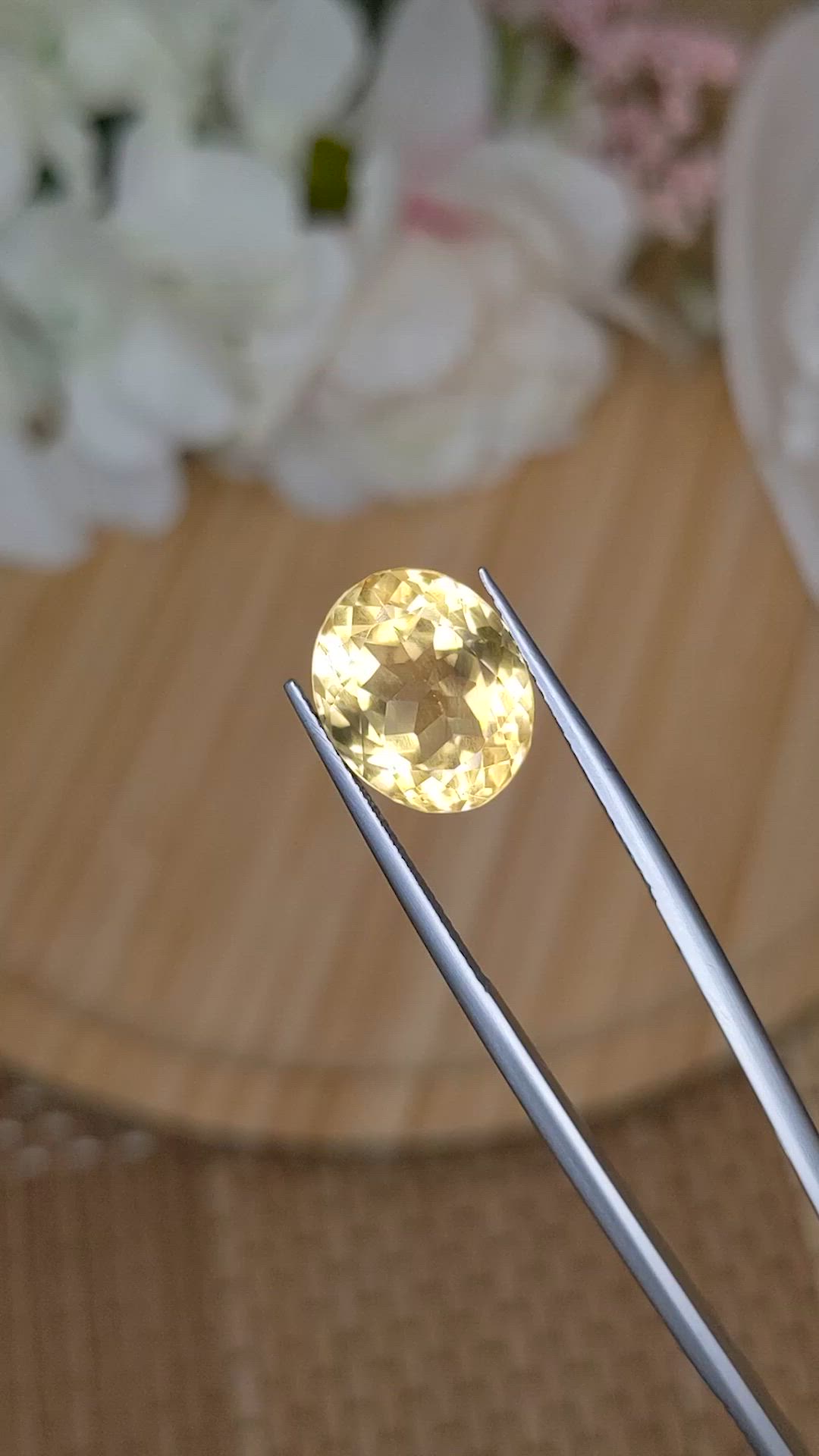 8.32 Ct. Yellow Citrine from Ceylon (Sri Lanka) Size Video