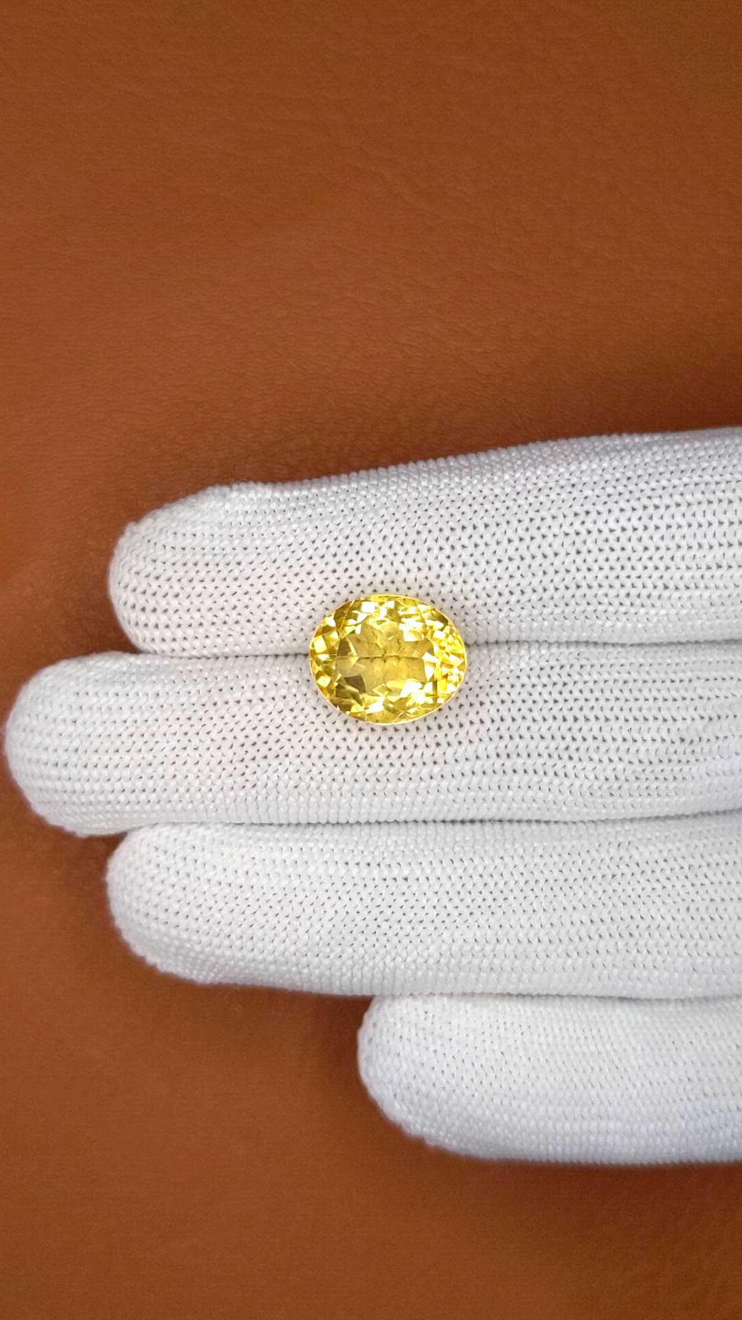 8.32 Ct. Yellow Citrine from Ceylon (Sri Lanka) Size Video