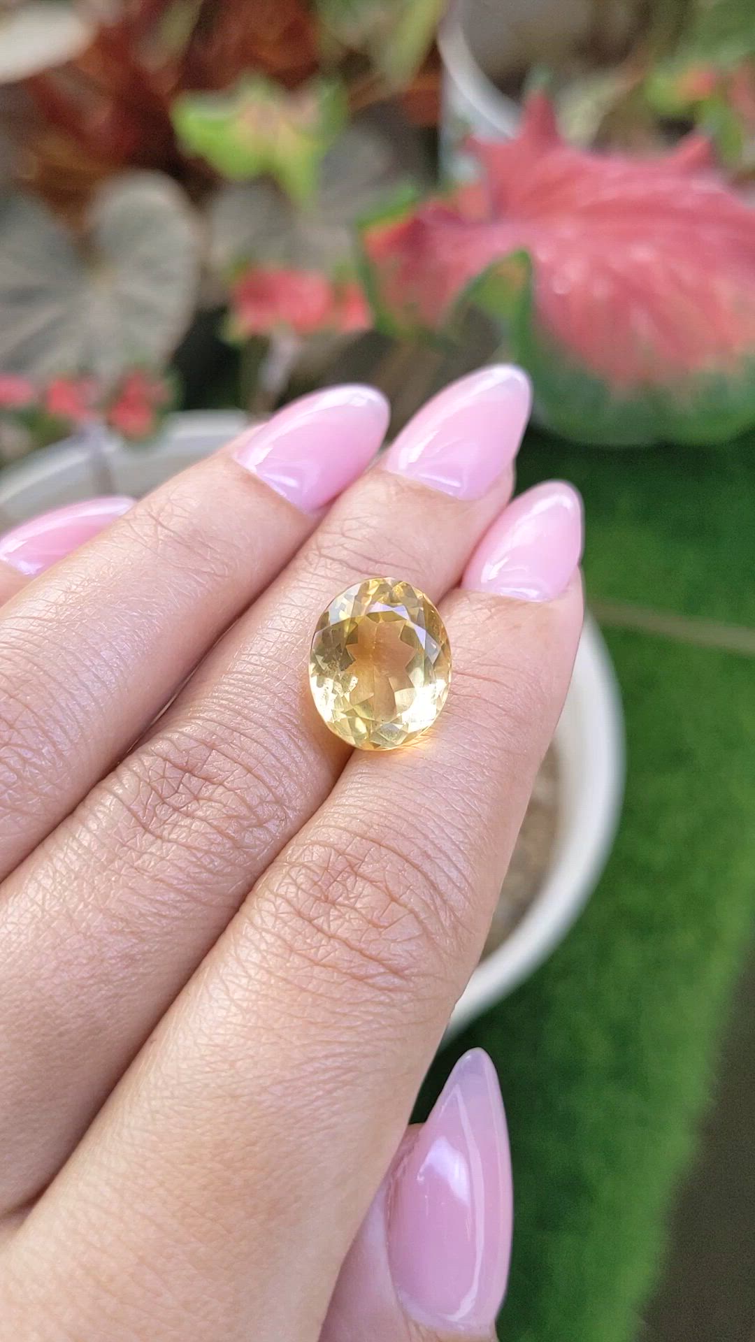 8.32 Ct. Yellow Citrine from Ceylon (Sri Lanka) Size Video