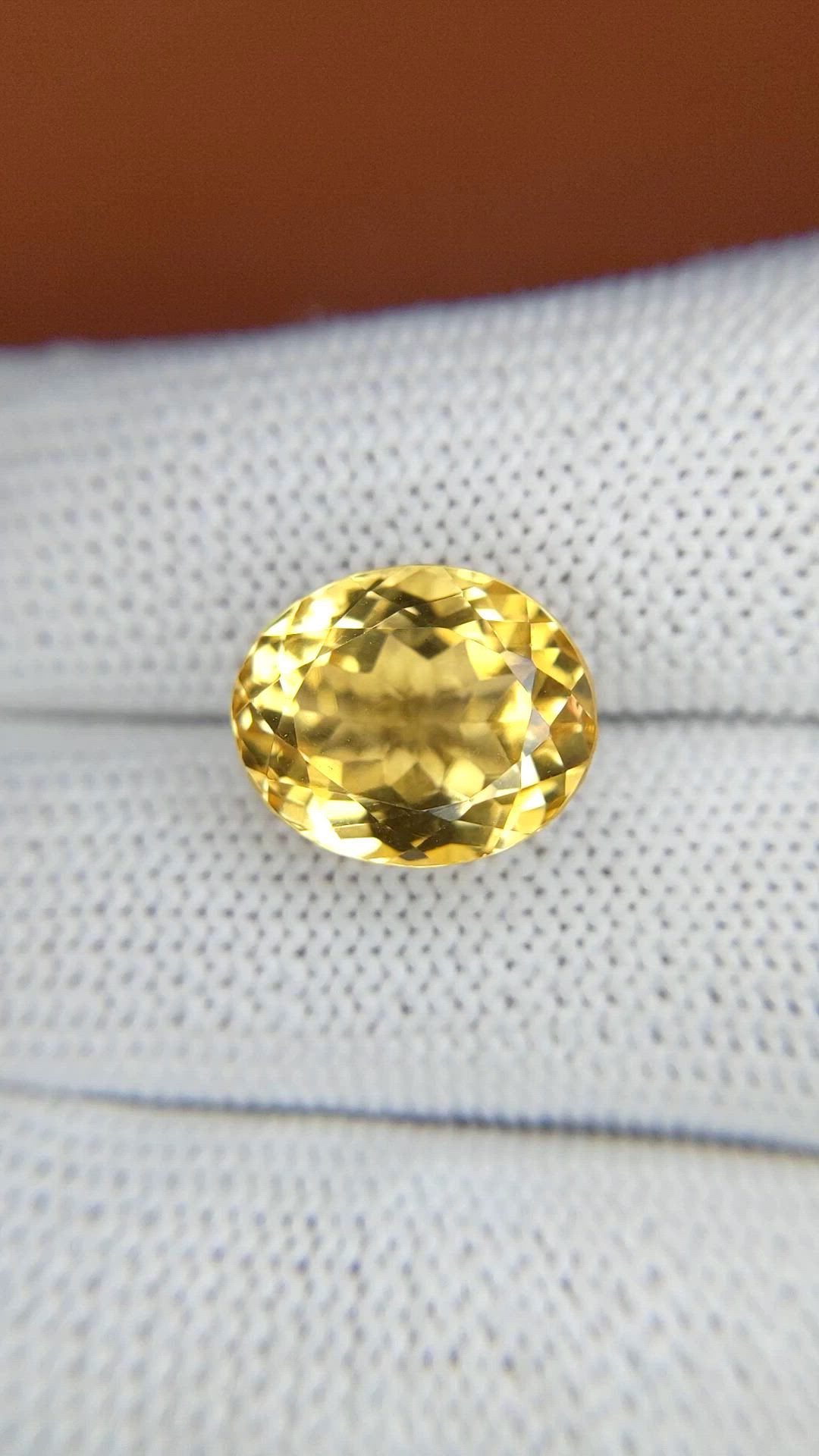 8.32 Ct. Yellow Citrine from Ceylon (Sri Lanka) Size Video