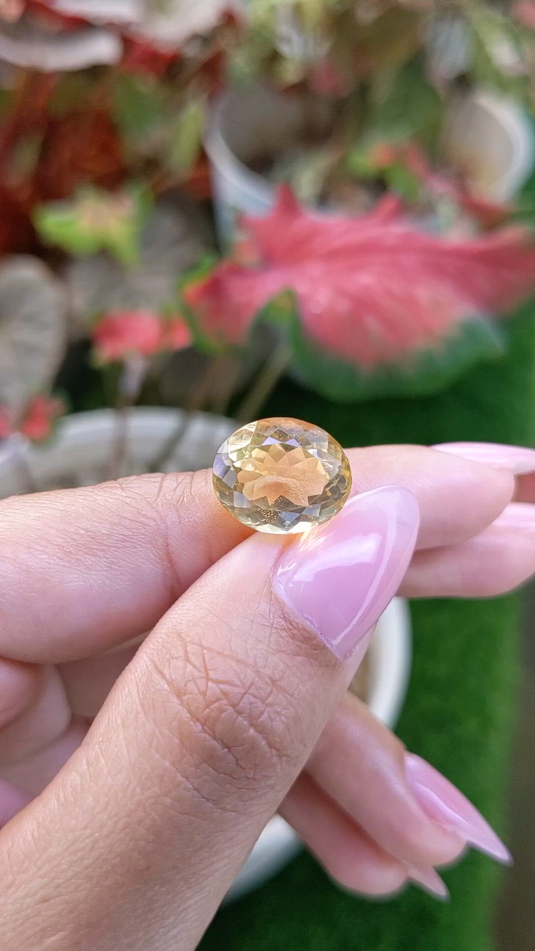 8.86 Ct. Yellow Citrine from Ceylon (Sri Lanka) Size Video