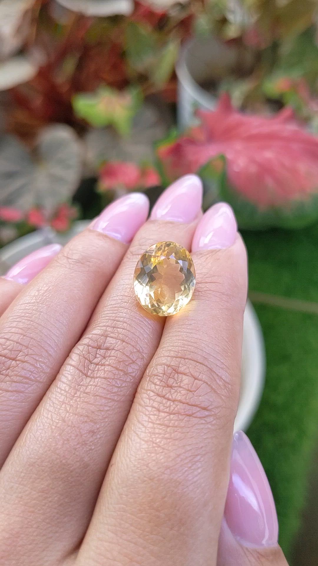 8.86 Ct. Yellow Citrine from Ceylon (Sri Lanka) Size Video