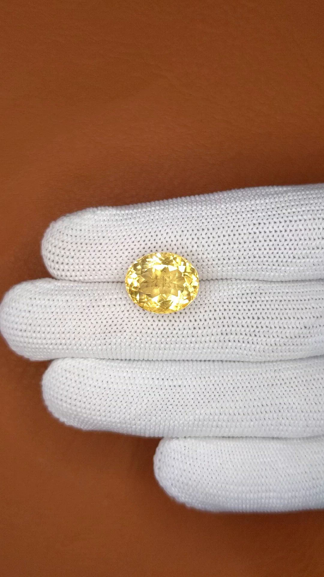 8.86 Ct. Yellow Citrine from Ceylon (Sri Lanka) Size Video