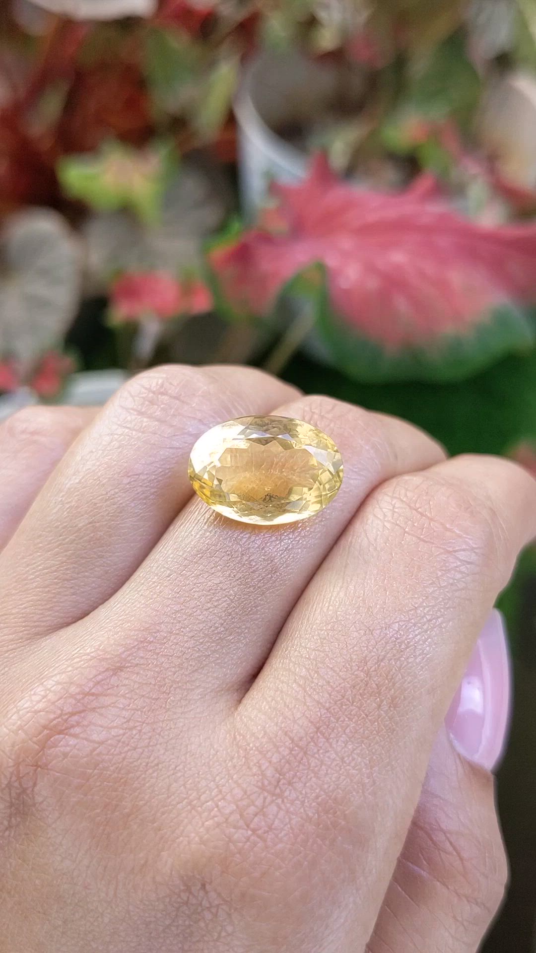 9.42 Ct. Yellow Citrine from Ceylon (Sri Lanka) Size Video