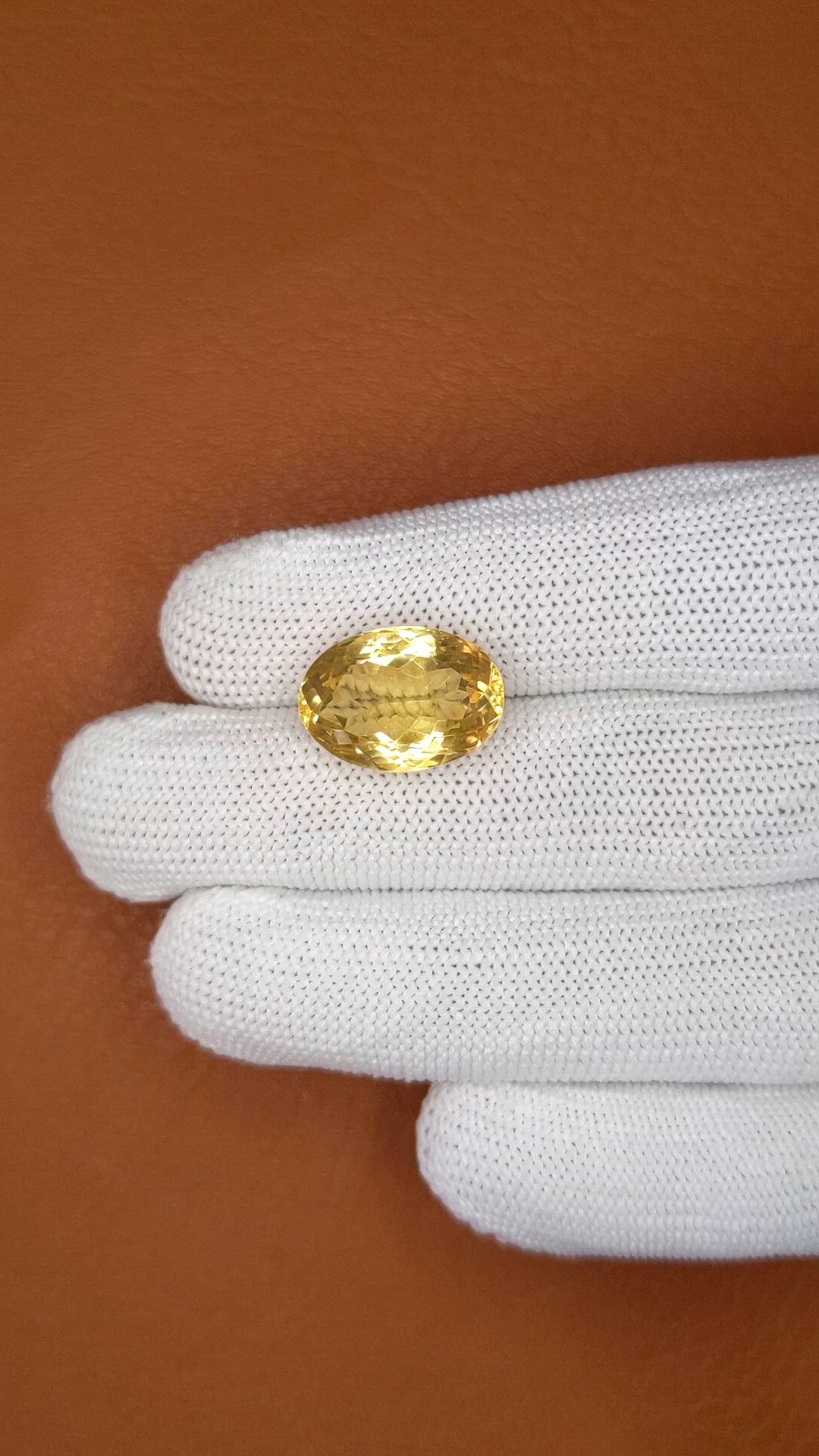 9.42 Ct. Yellow Citrine from Ceylon (Sri Lanka) Size Video