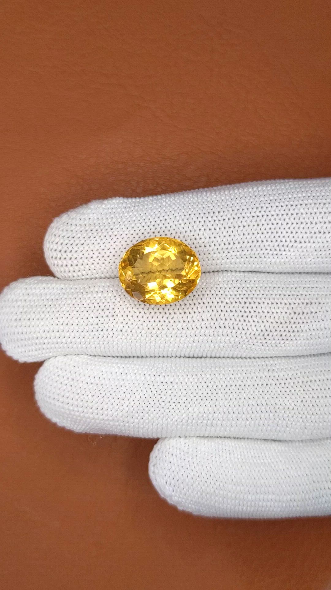 11.61 Ct. Yellow Citrine from Ceylon (Sri Lanka) Size Video