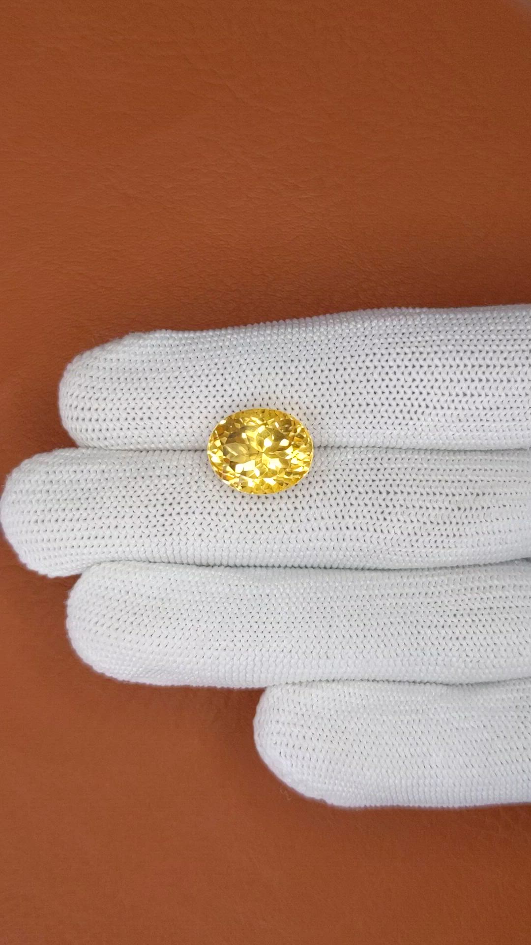 8.42 Ct. Yellow Citrine from Ceylon (Sri Lanka) Size Video