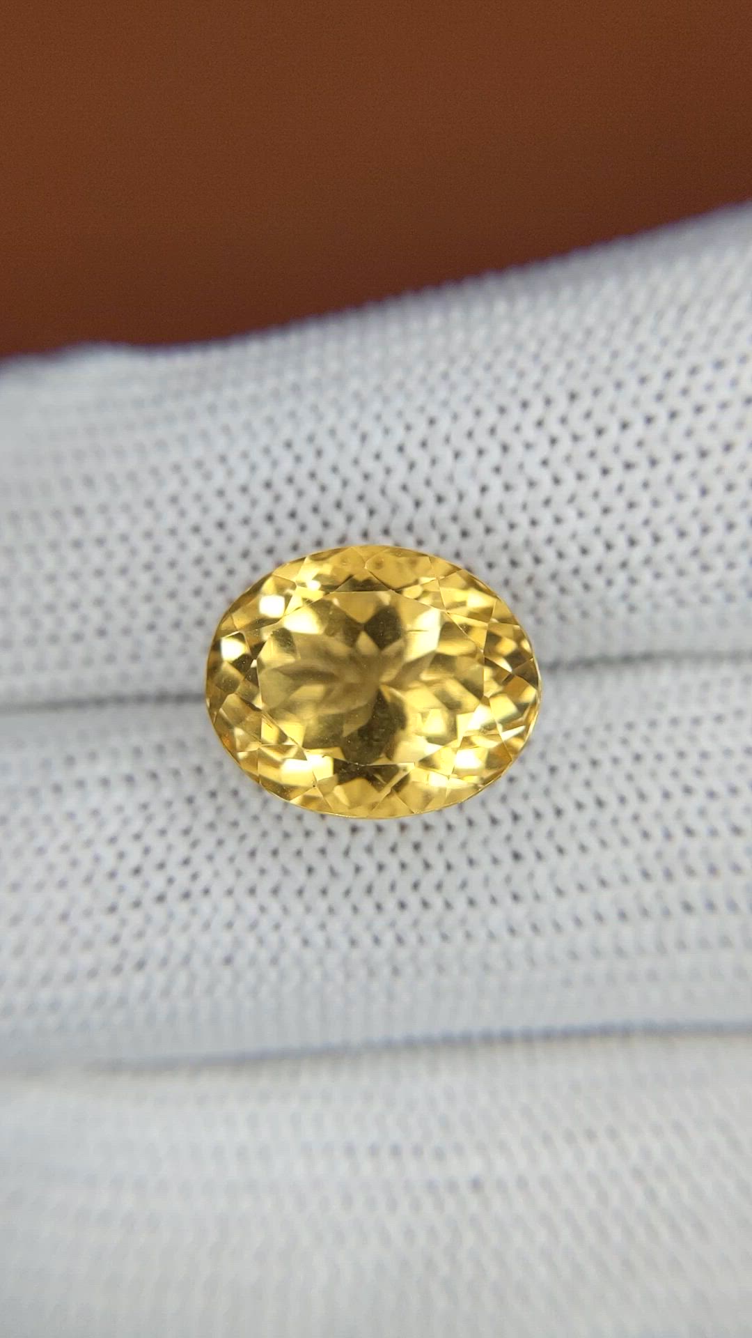 8.42 Ct. Yellow Citrine from Ceylon (Sri Lanka) Size Video