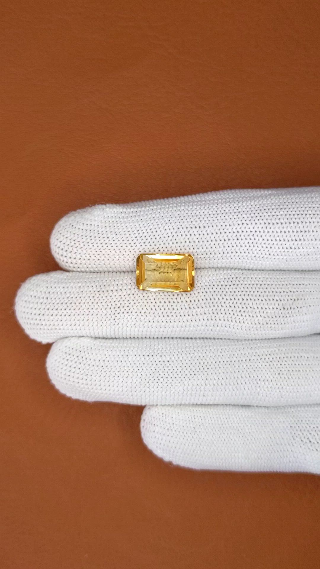 4.88 Ct. Yellow Citrine from Ceylon (Sri Lanka) Size Video