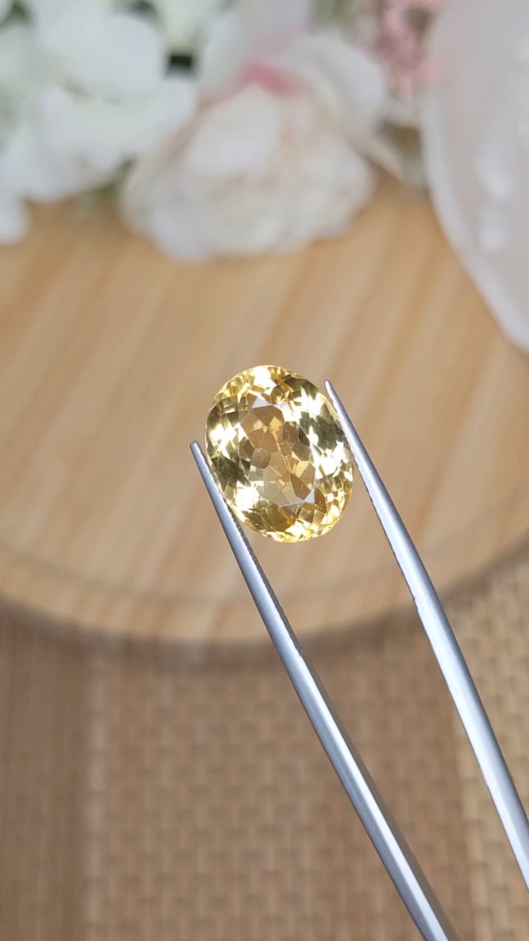8.55 Ct. Yellow Citrine from Ceylon (Sri Lanka) Size Video