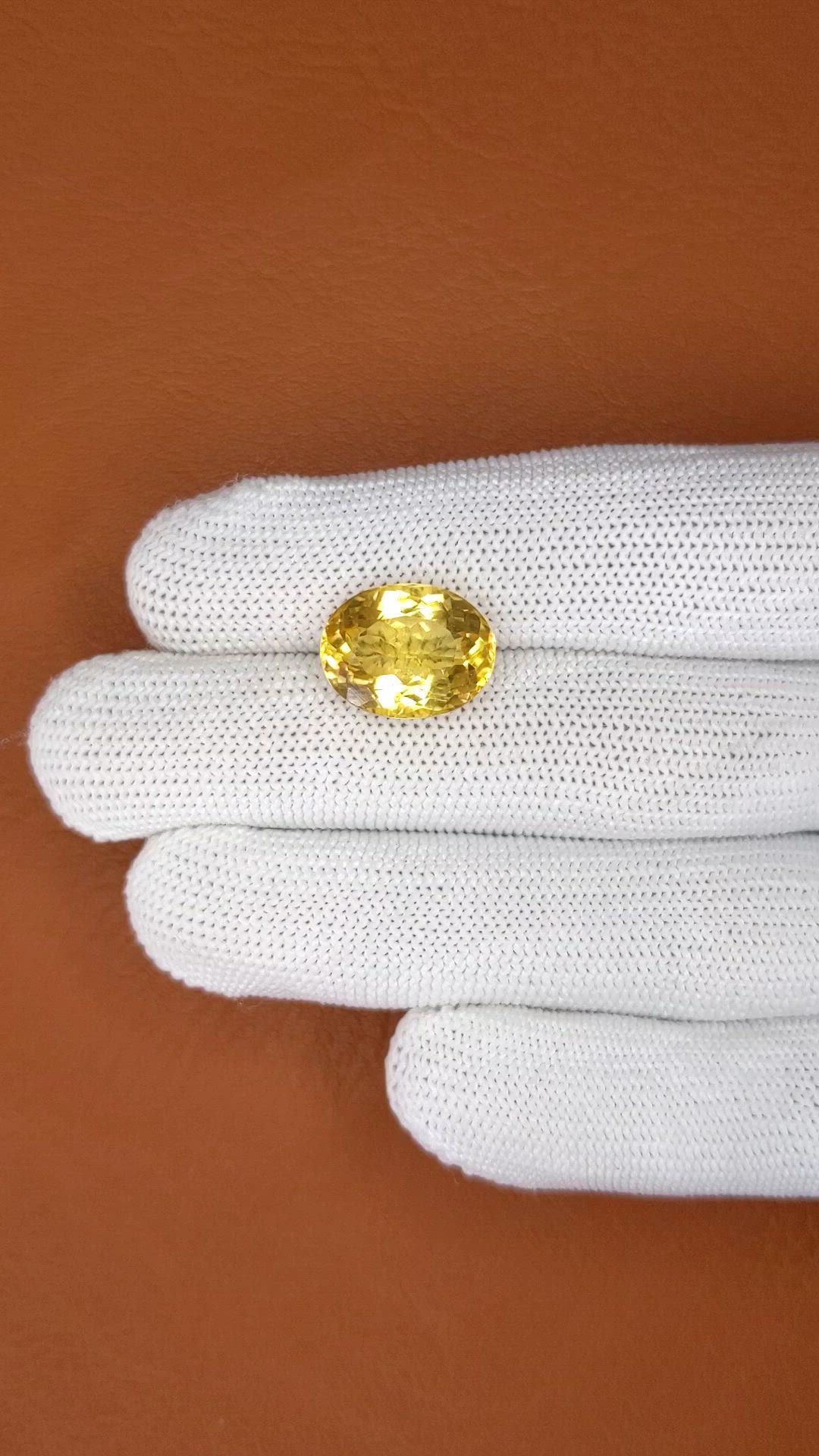 8.55 Ct. Yellow Citrine from Ceylon (Sri Lanka) Size Video