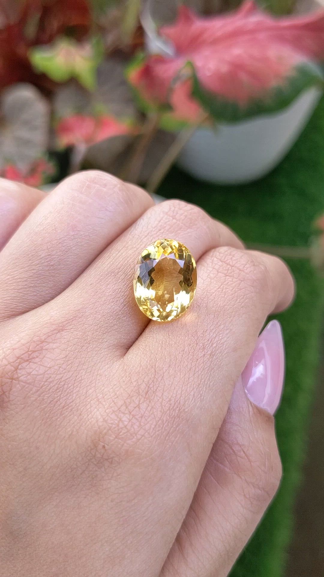 8.55 Ct. Yellow Citrine from Ceylon (Sri Lanka) Size Video